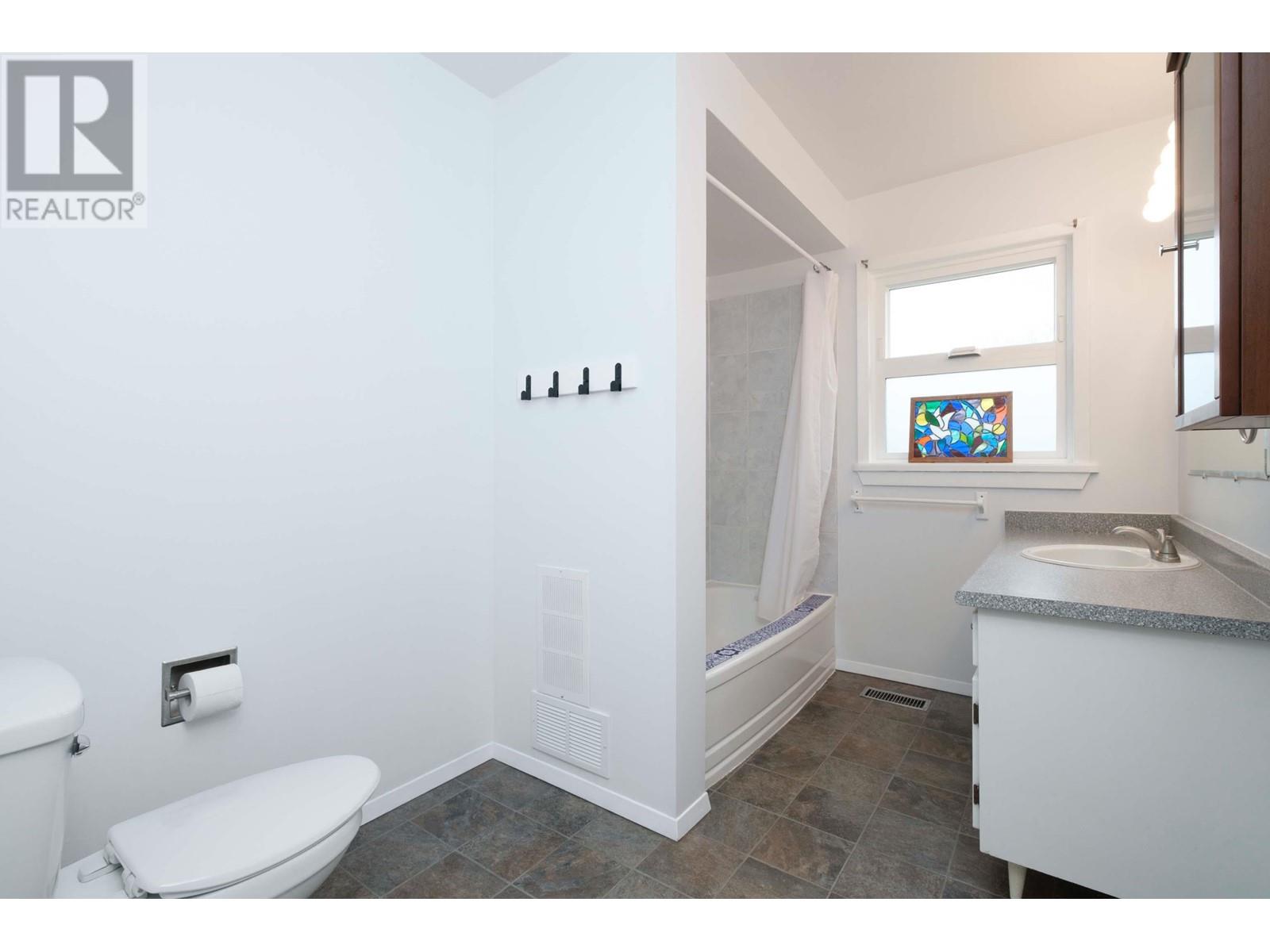 829 Old Lillooet Road, North Vancouver, British Columbia  V7J 2H6 - Photo 25 - R2987676