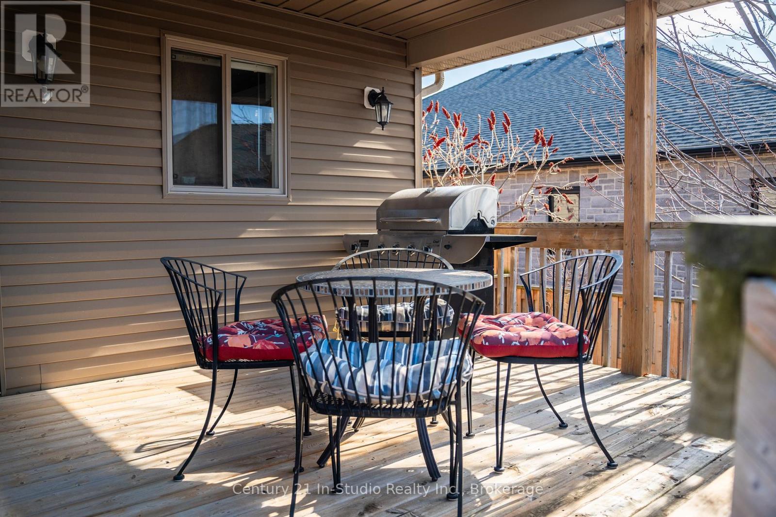 Property at 392 PEIRSON AVENUE image 4