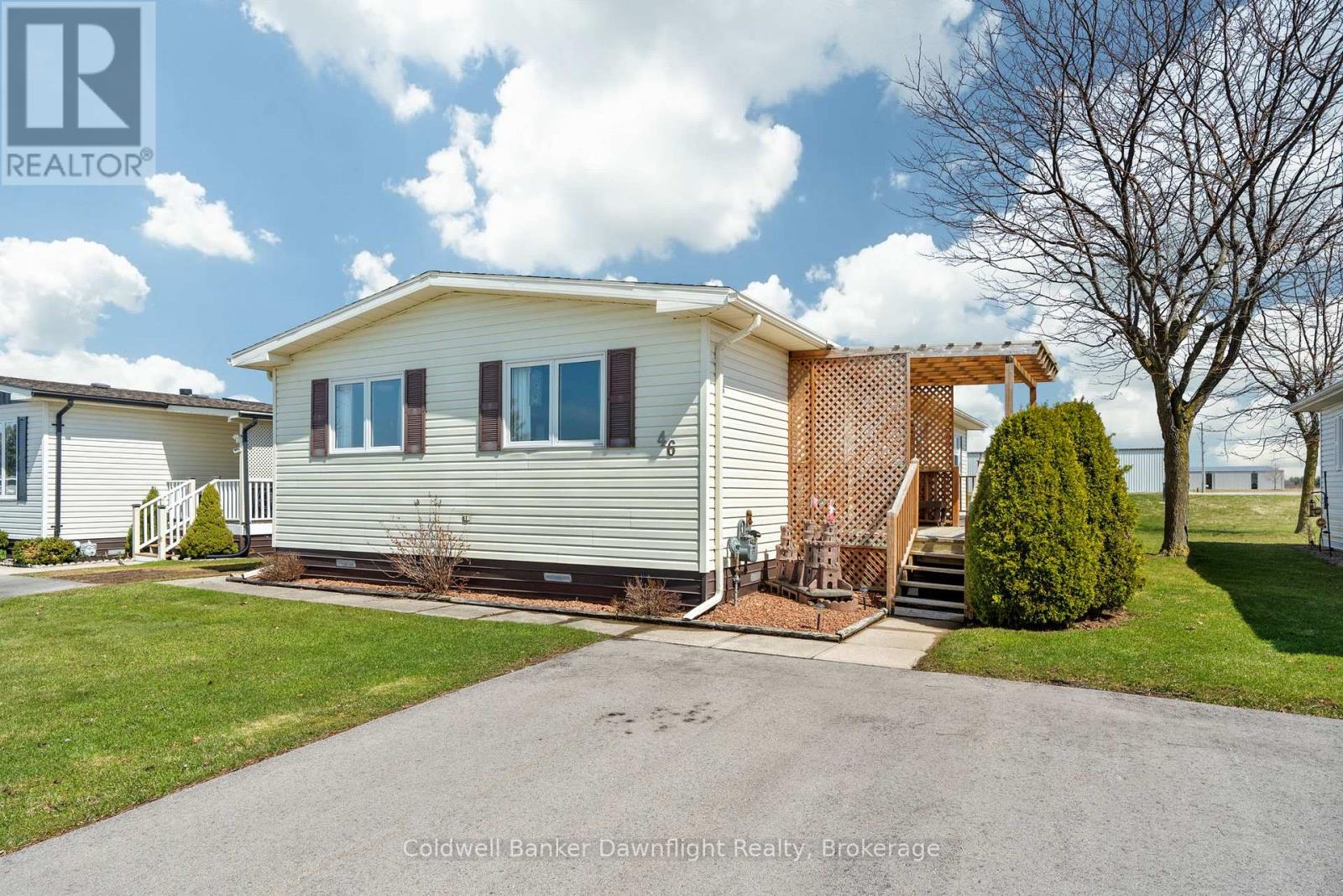 46 REDFORD DRIVE, South Huron, Ontario