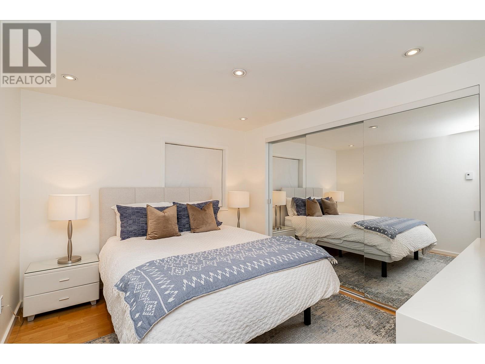 3262 W 1st Avenue, Vancouver, British Columbia  V6K 1H5 - Photo 32 - R2987630