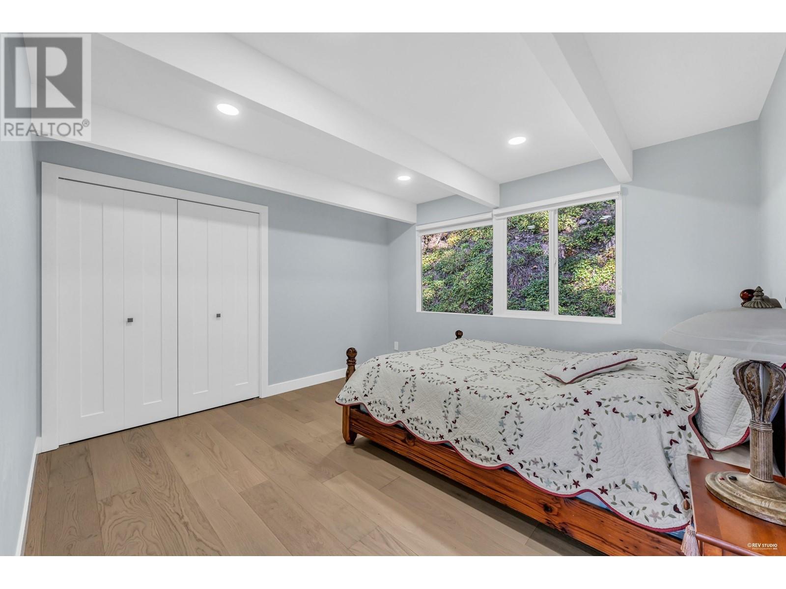 2755 Skilift Place, West Vancouver, British Columbia  V7S 2T6 - Photo 25 - R2987723