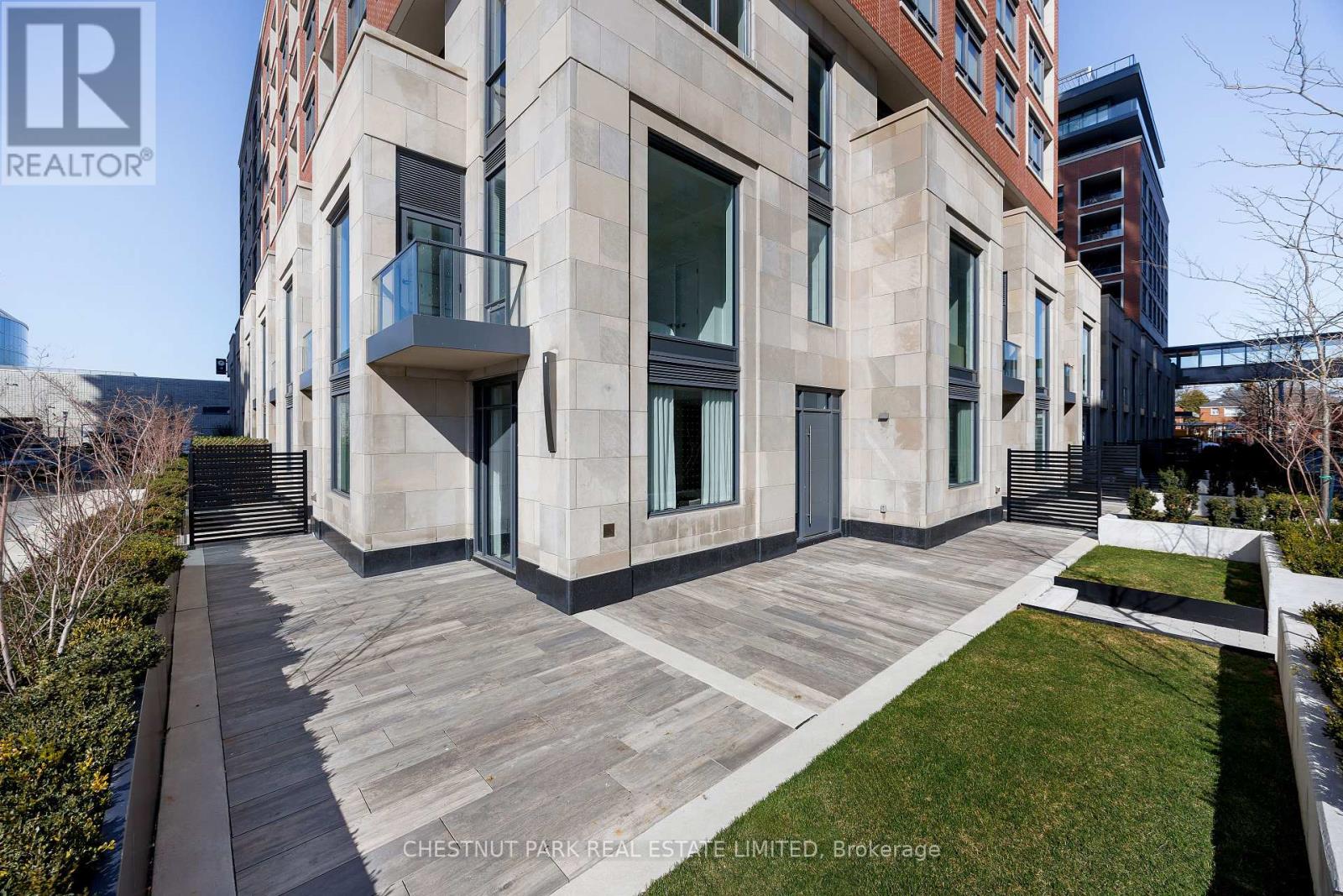 Th 8 - 33 Frederick Todd Way, Toronto, Ontario  M4G 0C9 - Photo 30 - C12069776