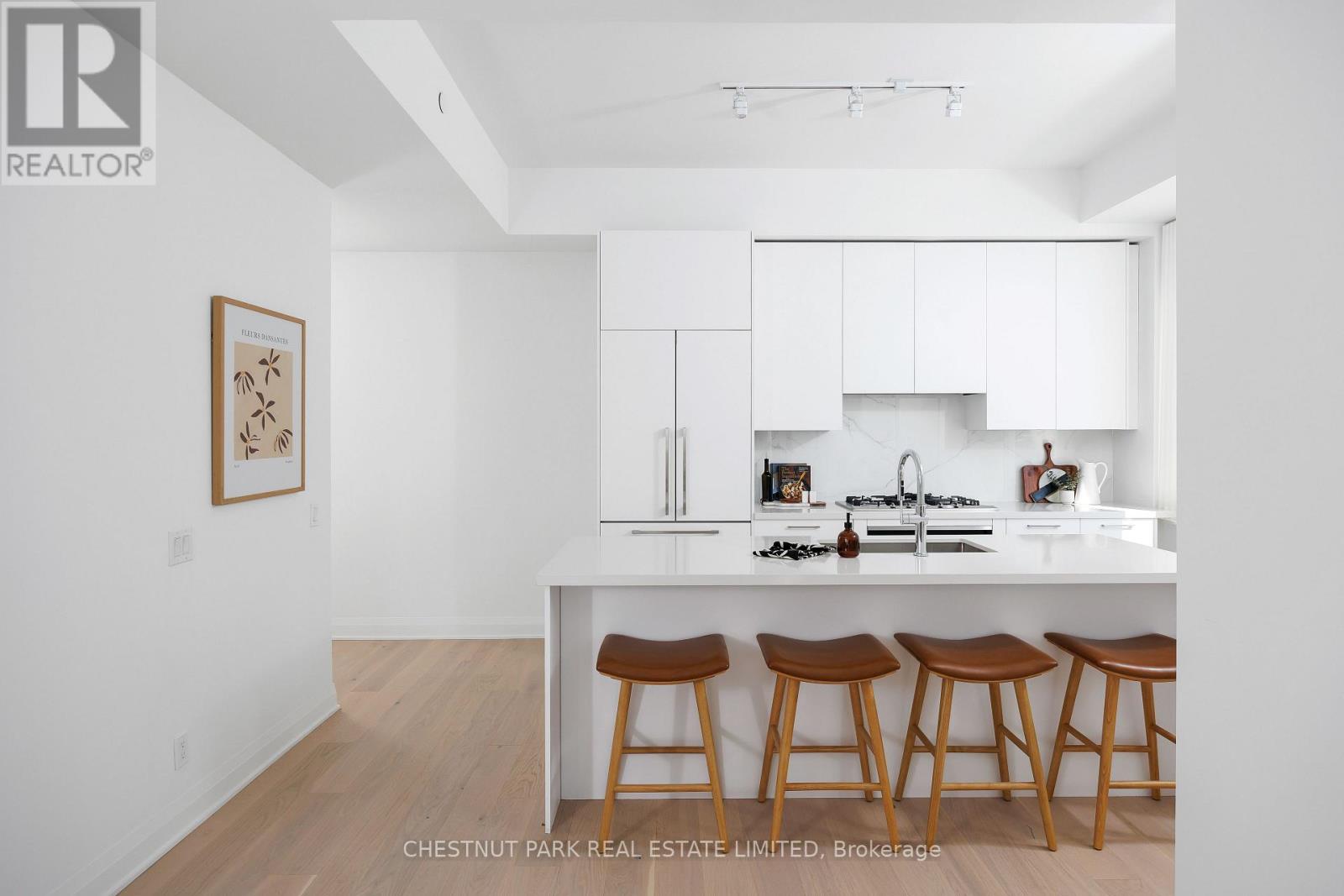 Th 8 - 33 Frederick Todd Way, Toronto, Ontario  M4G 0C9 - Photo 8 - C12069776