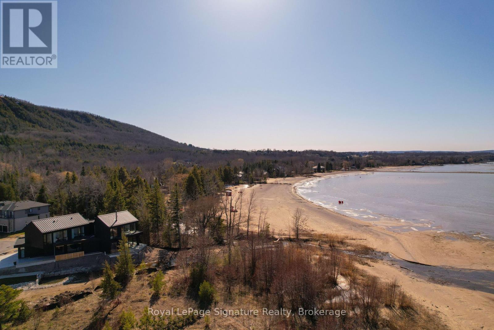 120 Sebastian Street, Blue Mountains, Ontario  N0H 1J0 - Photo 2 - X11995747