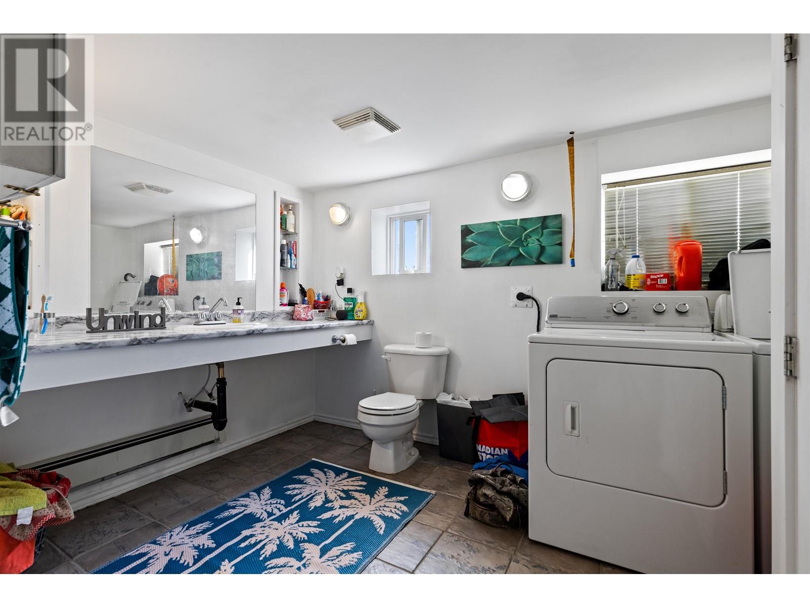 1916 Brunette Avenue, Coquitlam, British Columbia  V3K 1H7 - Photo 27 - R2986530