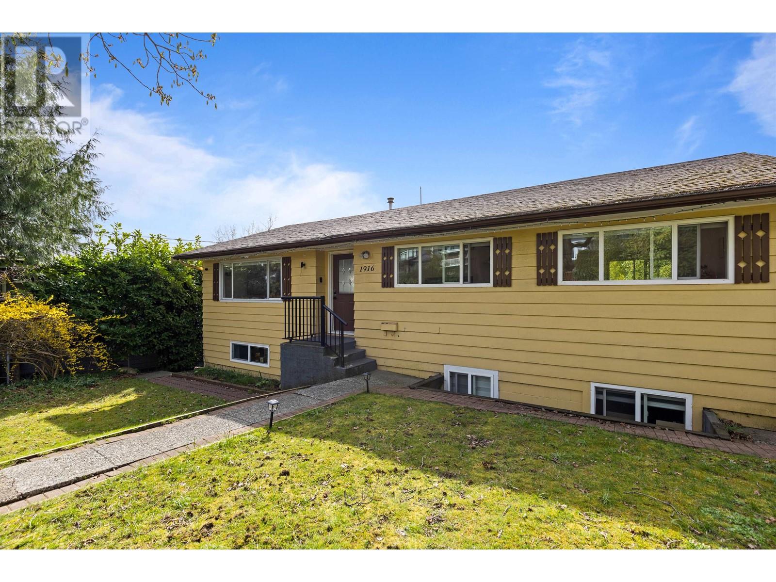 1916 Brunette Avenue, Coquitlam, British Columbia  V3K 1H7 - Photo 32 - R2986530