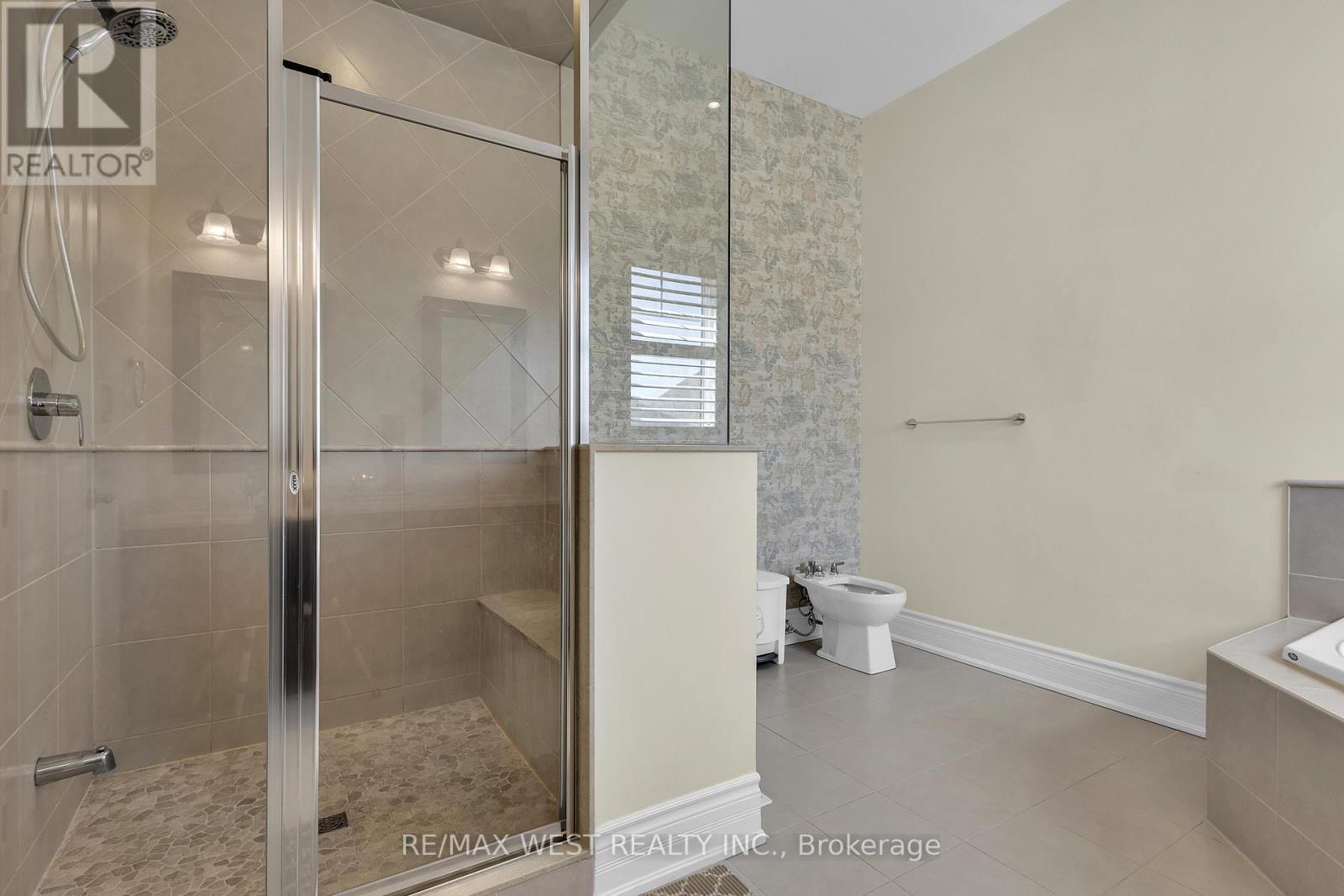 37 Venkata Drive, Vaughan, Ontario  L4H 3X9 - Photo 25 - N12069806