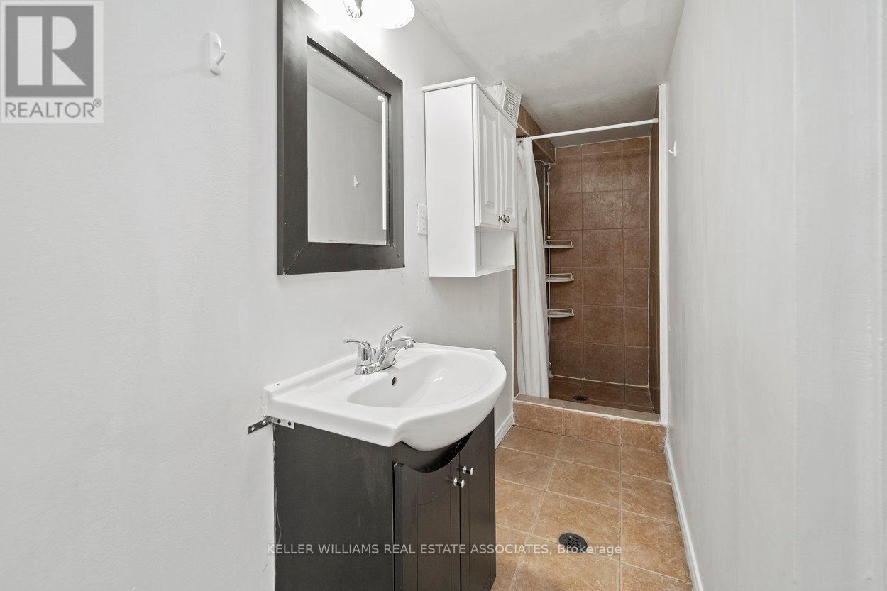 635 Huntington Ridge Drive, Mississauga, Ontario  L5R 1Z7 - Photo 41 - W12063400