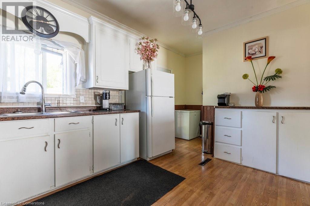 67 Beechwood Avenue, Hamilton, Ontario  L8L 2S5 - Photo 11 - 40714236