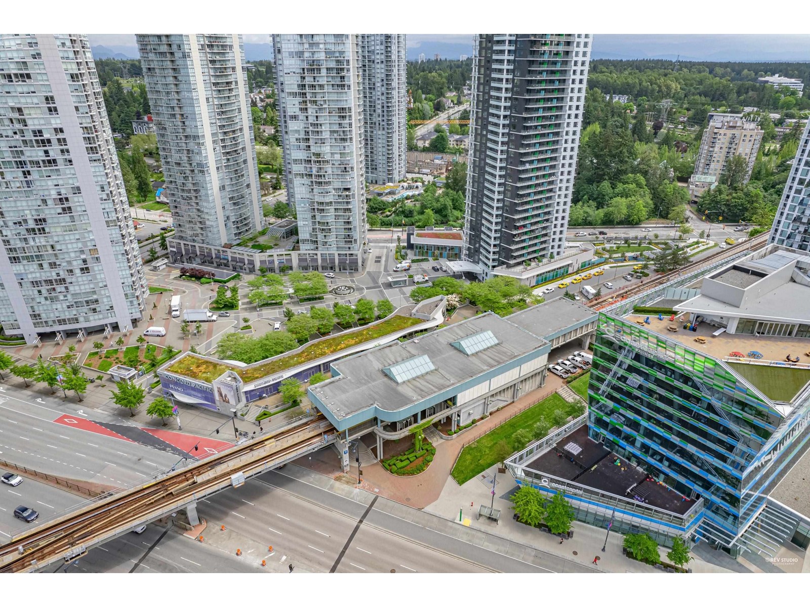 402 13618 100 Avenue, Surrey, British Columbia  V3T 0A8 - Photo 31 - R2987653