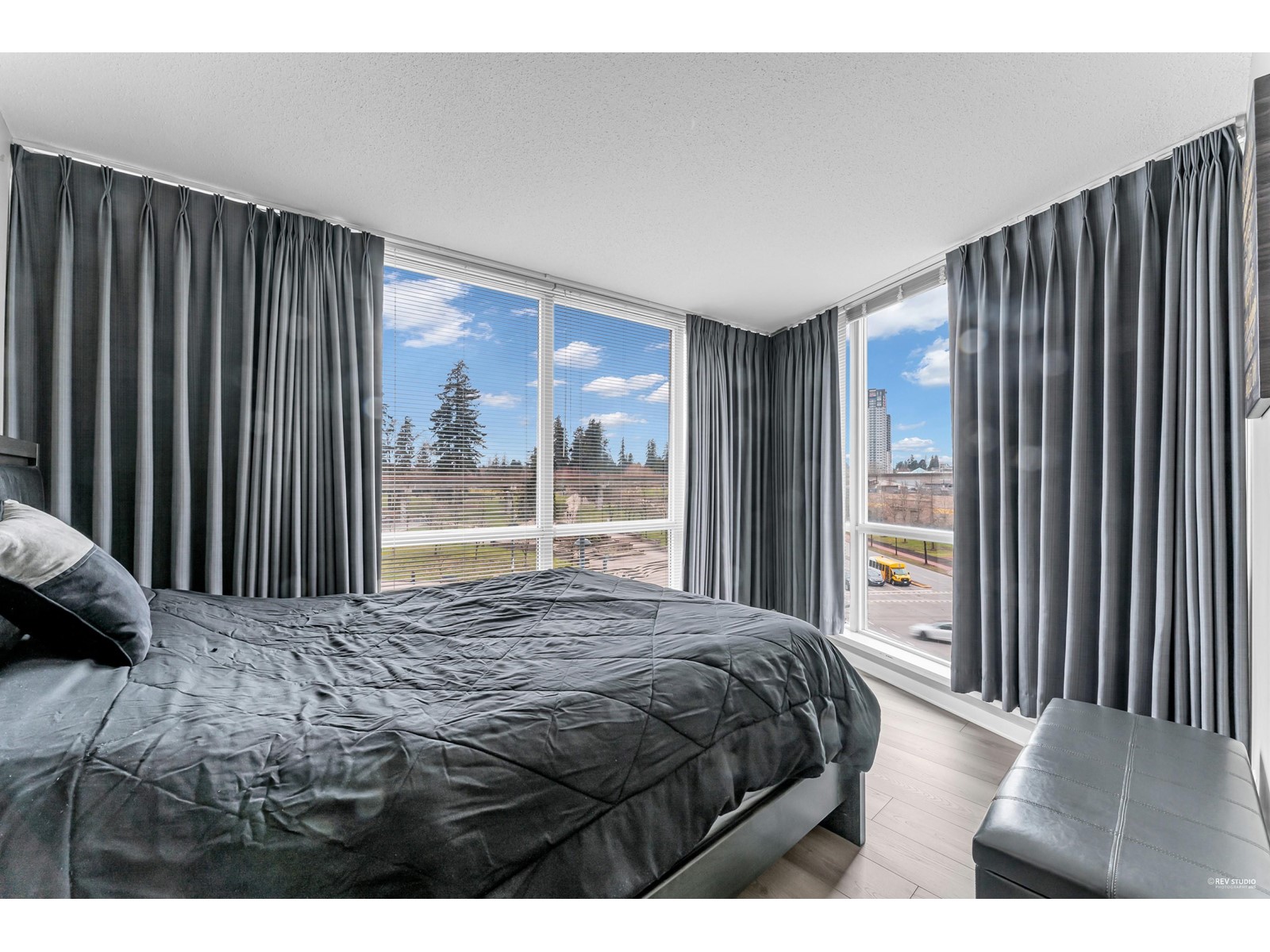 402 13618 100 Avenue, Surrey, British Columbia  V3T 0A8 - Photo 14 - R2987653