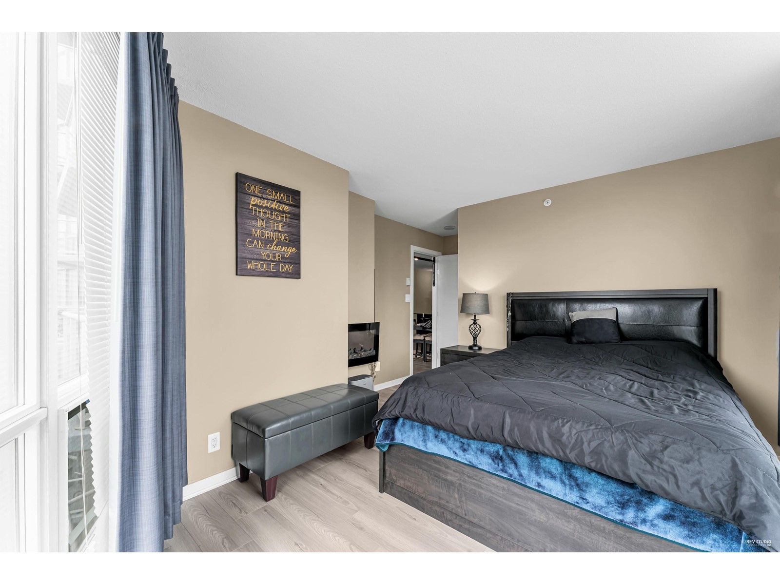402 13618 100 Avenue, Surrey, British Columbia  V3T 0A8 - Photo 15 - R2987653