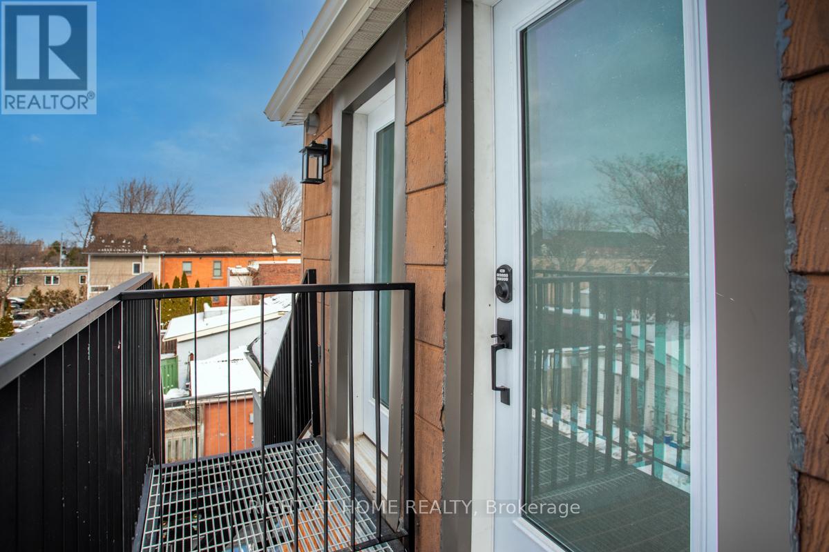 3 - 115 Catharine Street N, Hamilton (Beasley), Ontario  L8R 1J5 - Photo 19 - X12069751