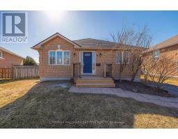 16 FERGUSON PLACE, Peterborough North, Ontario