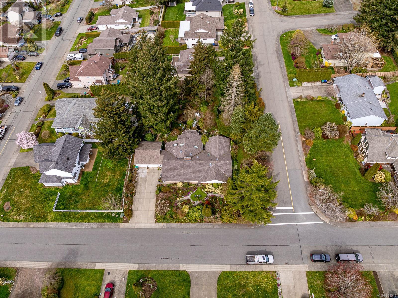 1369 Malahat Dr, Courtenay, British Columbia  V9N 8B2 - Photo 8 - 994549