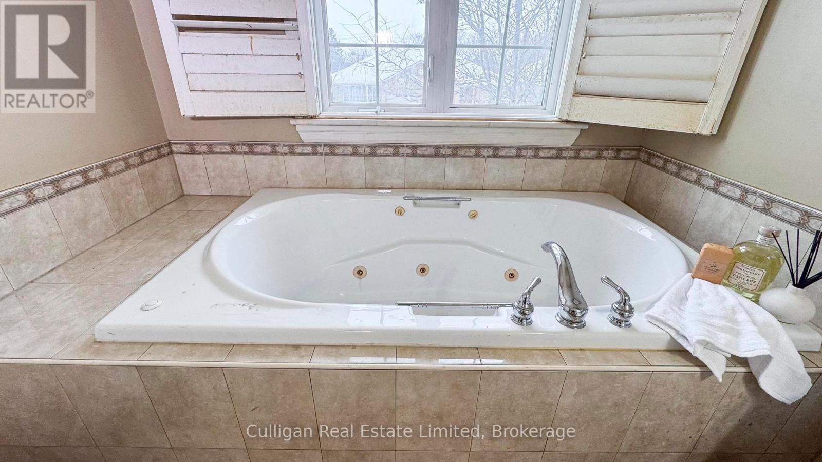 90 Abraham Drive, Stratford, Ontario  N5A 8B1 - Photo 37 - X12069923