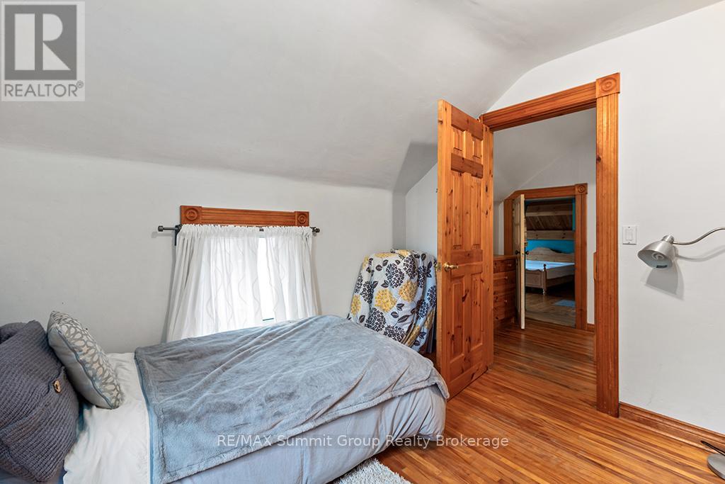 795099 East Back Line, Grey Highlands, Ontario  N0C 1H0 - Photo 28 - X12069953