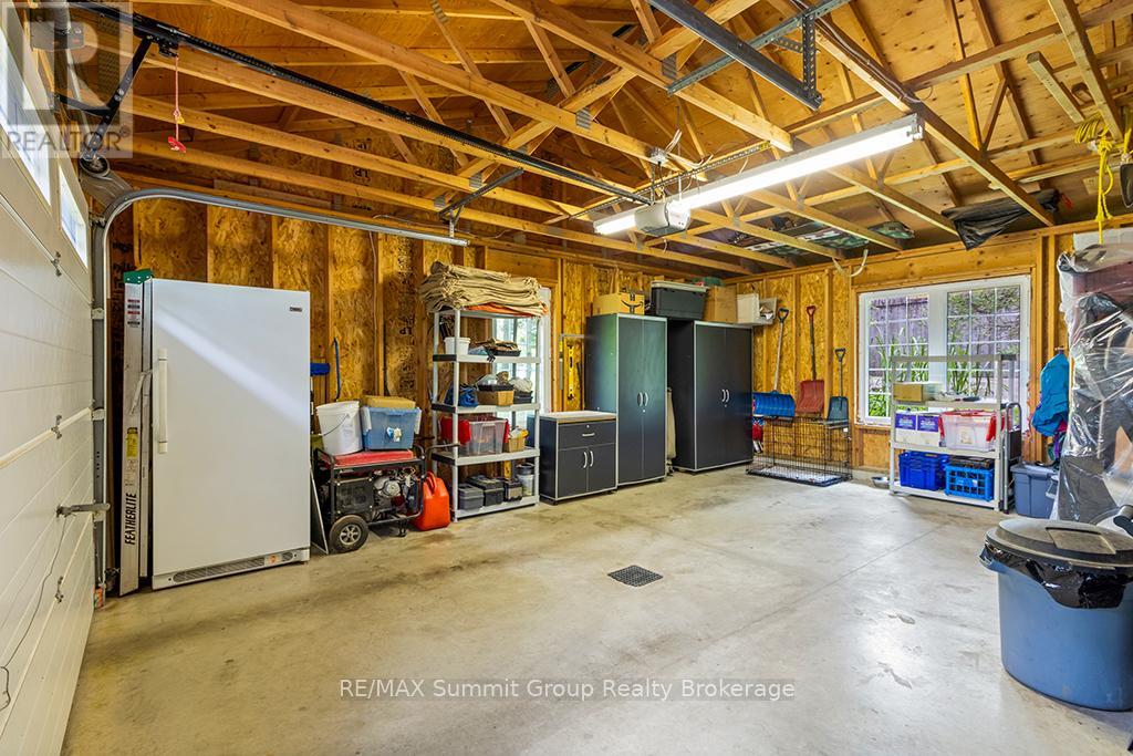 795099 East Back Line, Grey Highlands, Ontario  N0C 1H0 - Photo 31 - X12069953