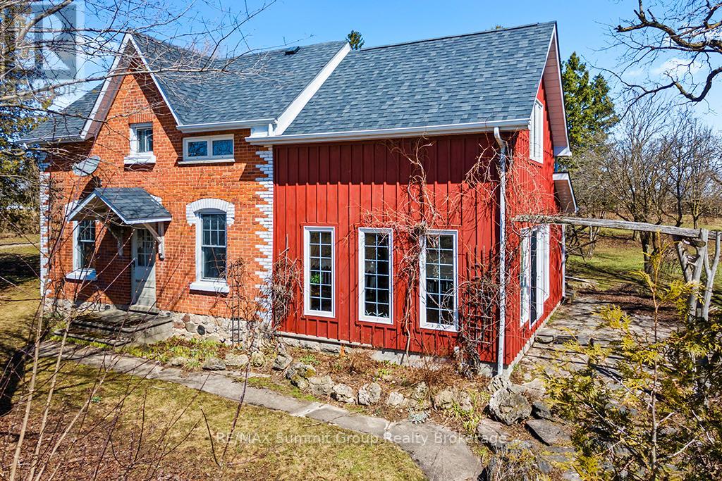 795099 East Back Line, Grey Highlands, Ontario  N0C 1H0 - Photo 35 - X12069953