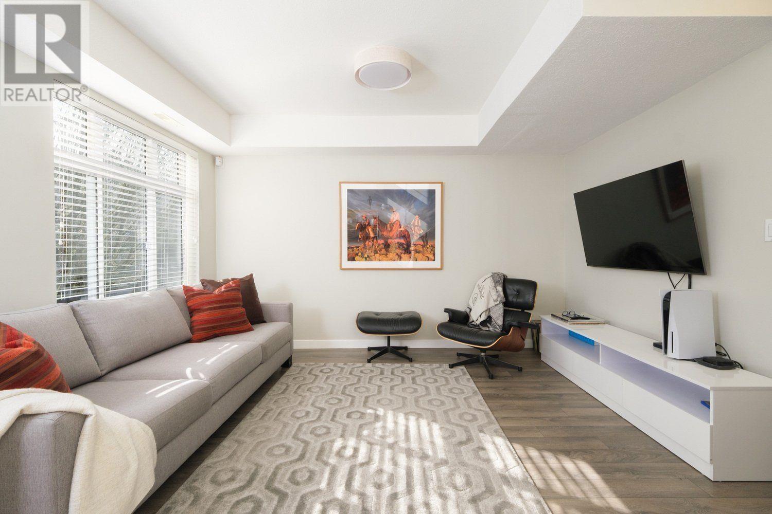 1635 Mclean Drive, Vancouver, British Columbia  V5L 5E3 - Photo 18 - R2987500