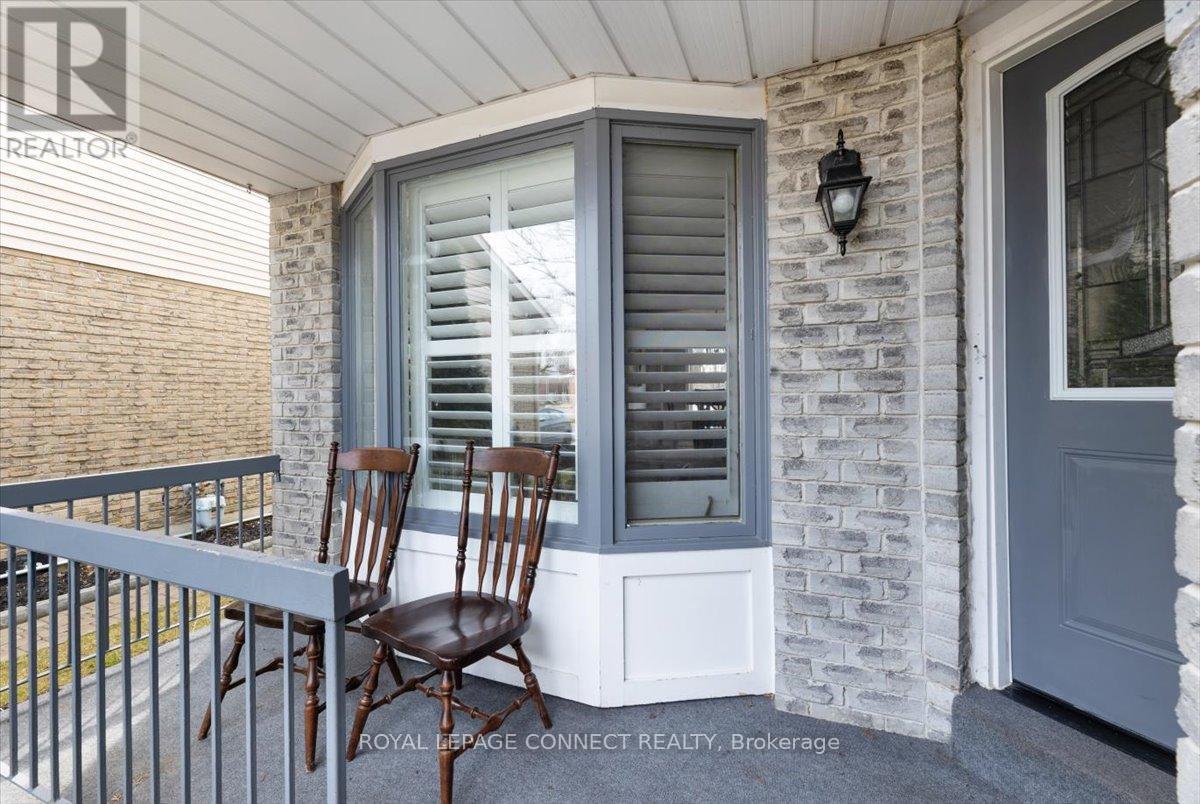 54 Parklawn Drive W, Clarington, Ontario  L1E 1Y8 - Photo 2 - E12069894