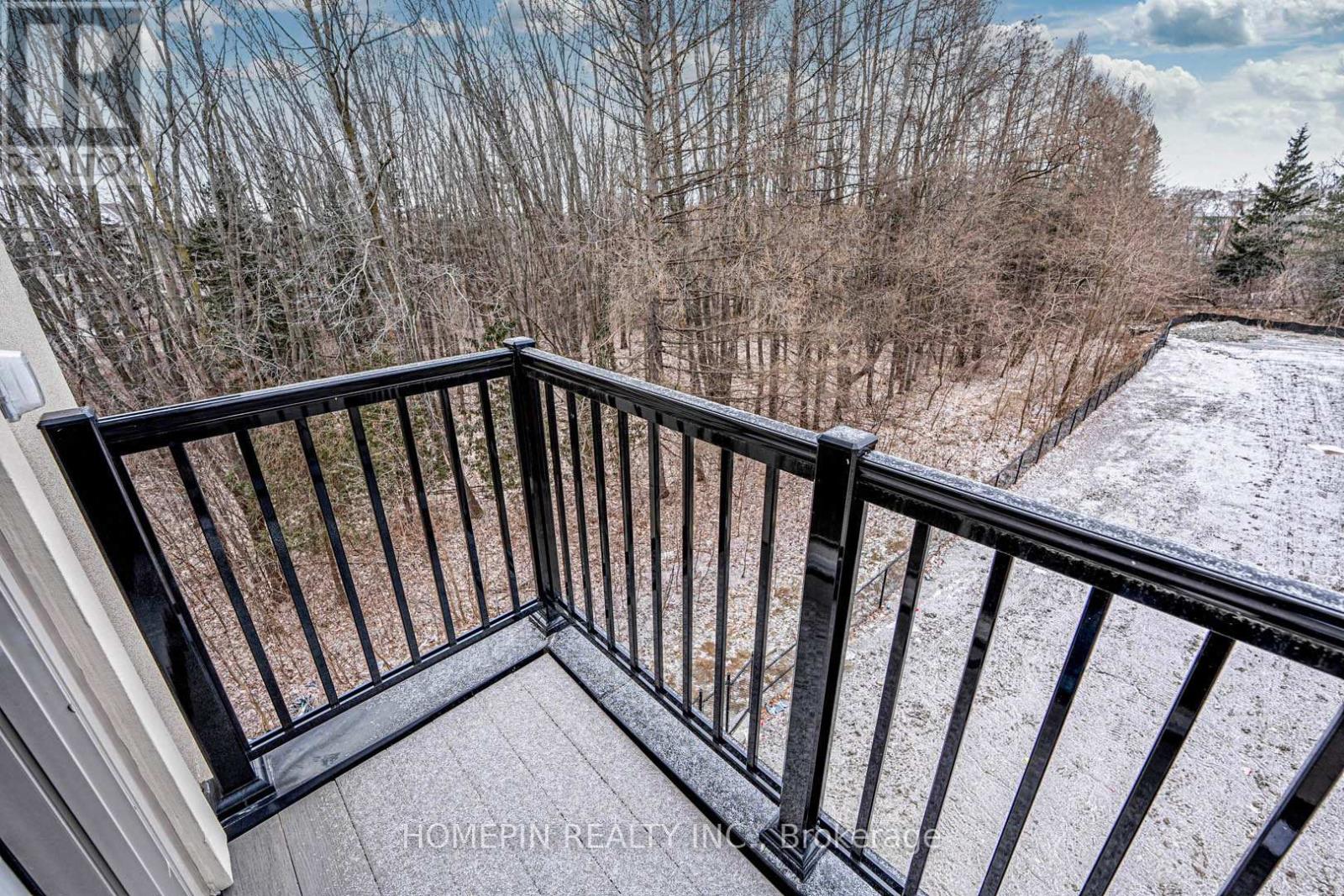 8 Gardeners Lane, Markham, Ontario  L6C 3L5 - Photo 18 - N12069814