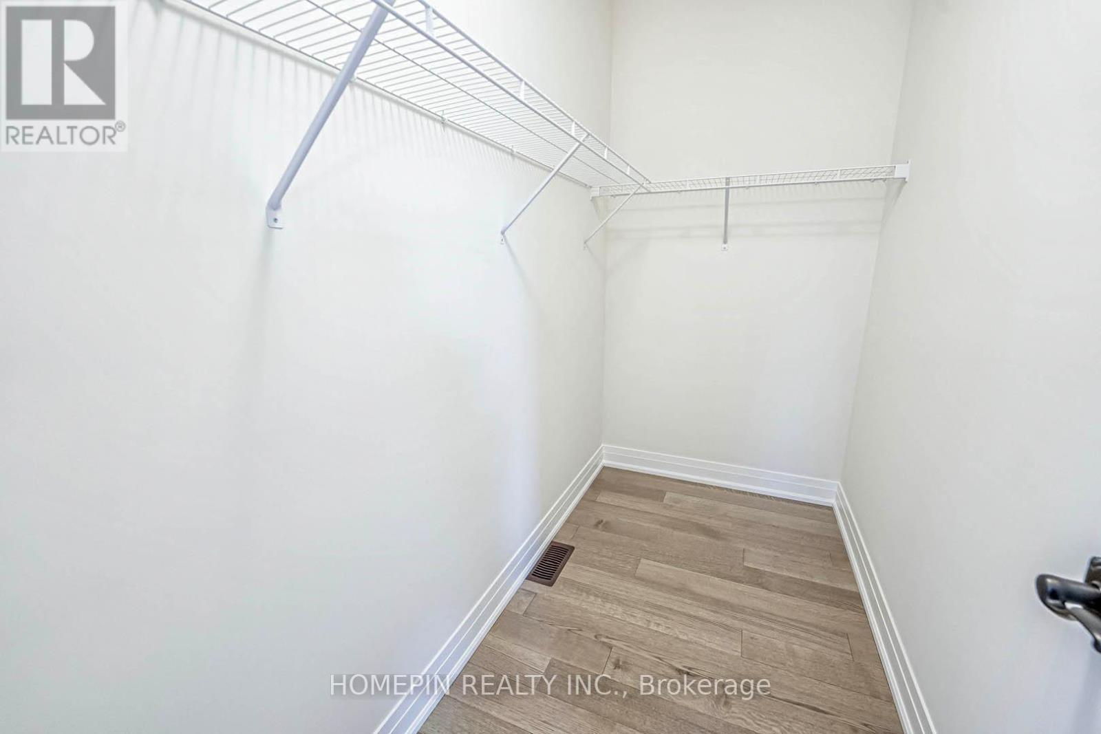 8 Gardeners Lane, Markham, Ontario  L6C 3L5 - Photo 20 - N12069814