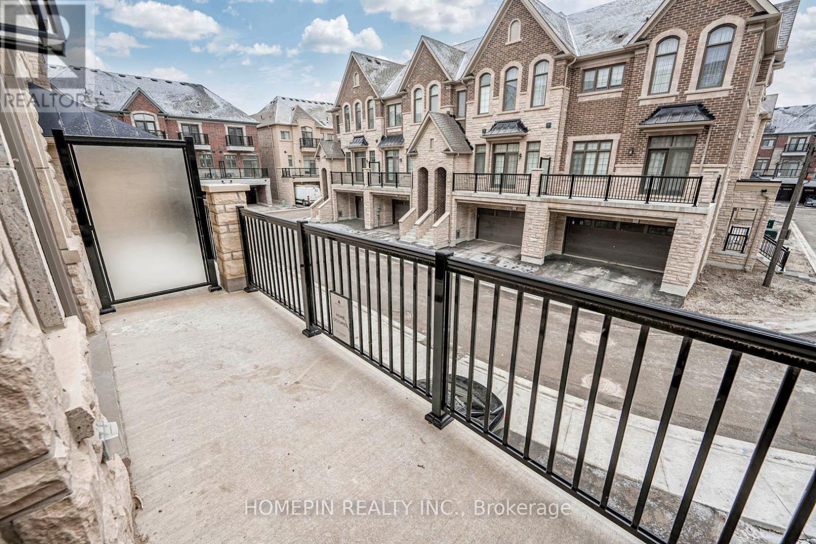 Property at 8 GARDENERS LANE image 4