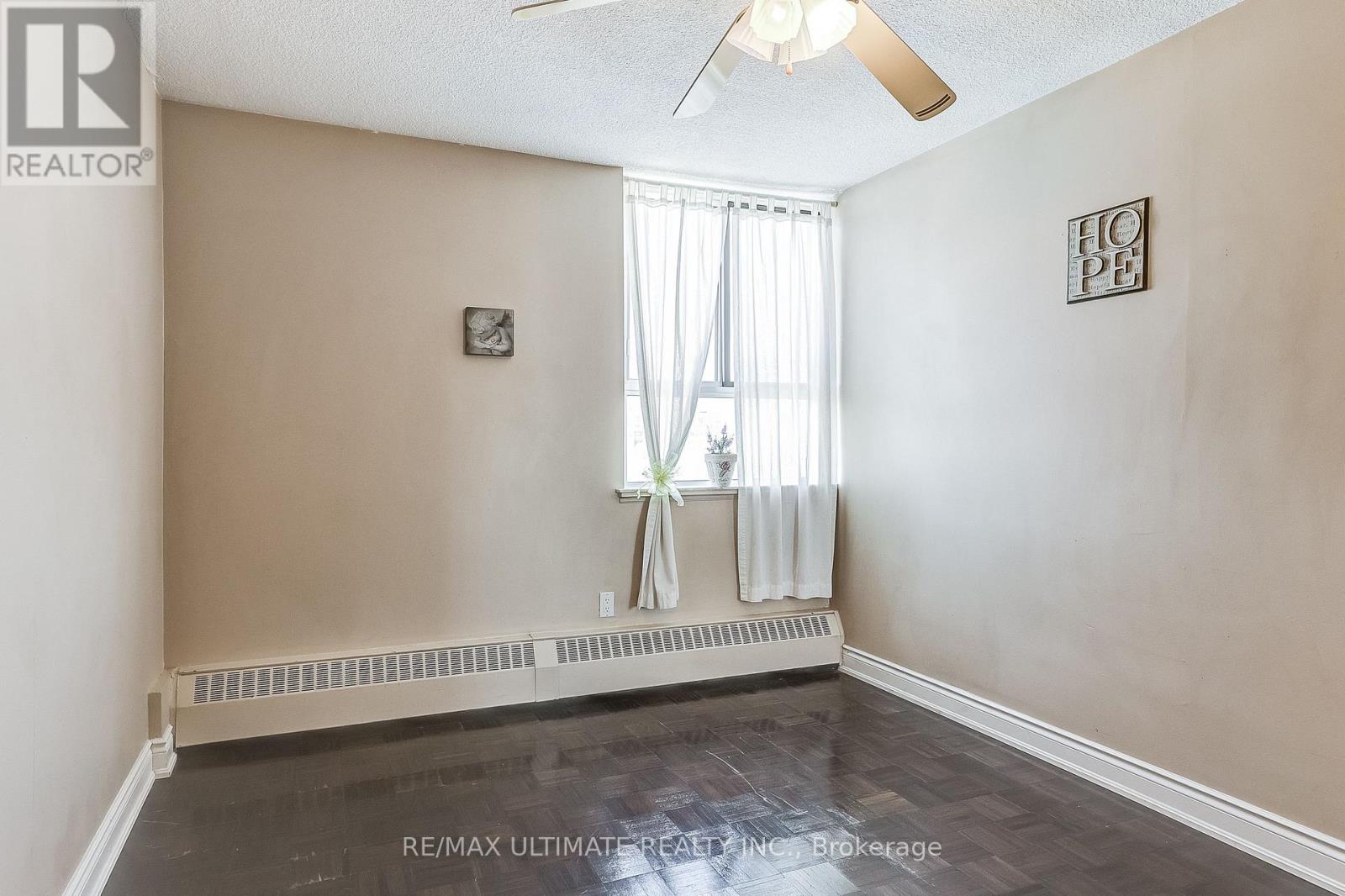 1005 - 541 Blackthorn Avenue E, Toronto, Ontario  M6M 5A6 - Photo 15 - W12069868