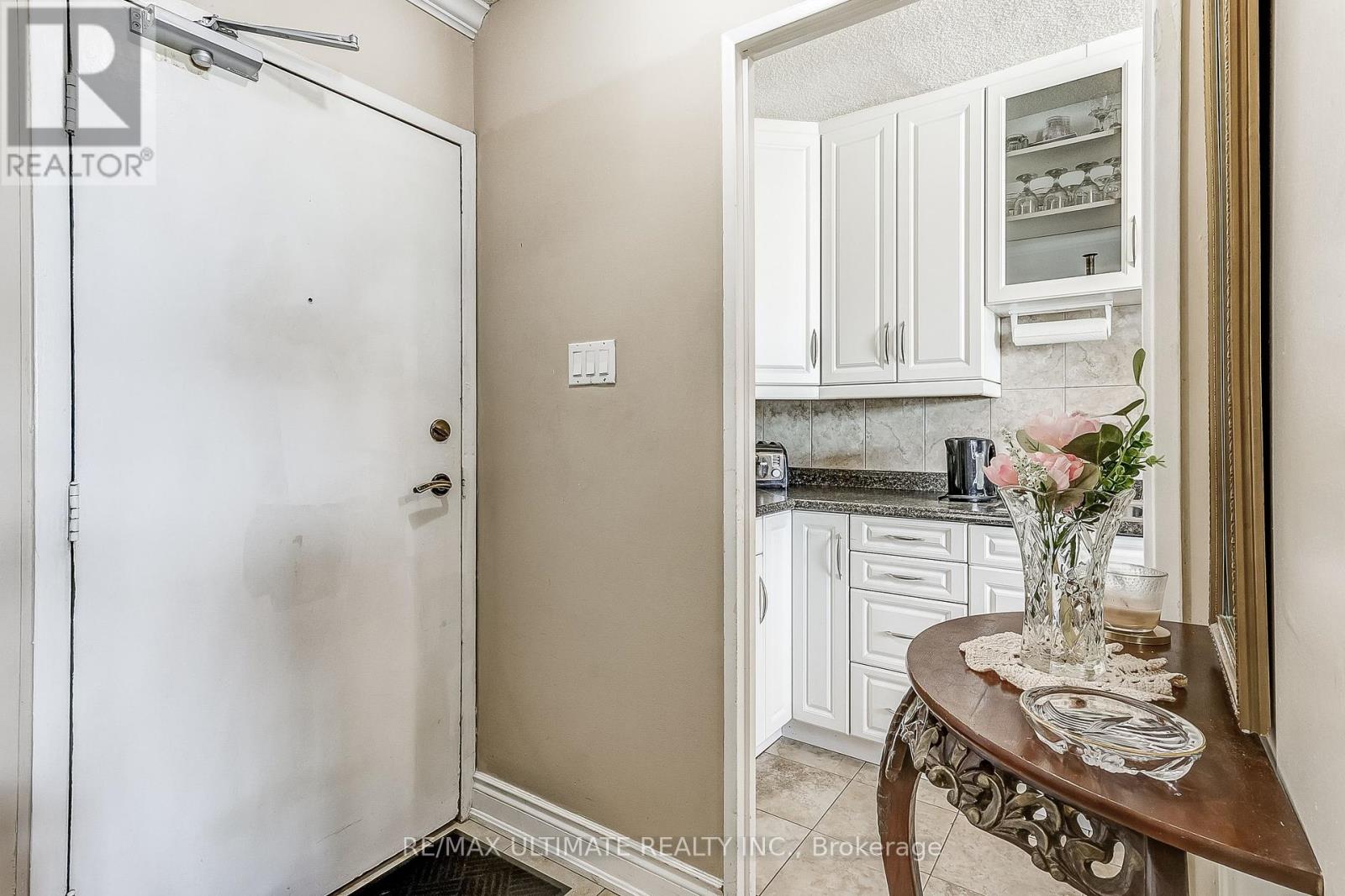 1005 - 541 Blackthorn Avenue E, Toronto, Ontario  M6M 5A6 - Photo 22 - W12069868