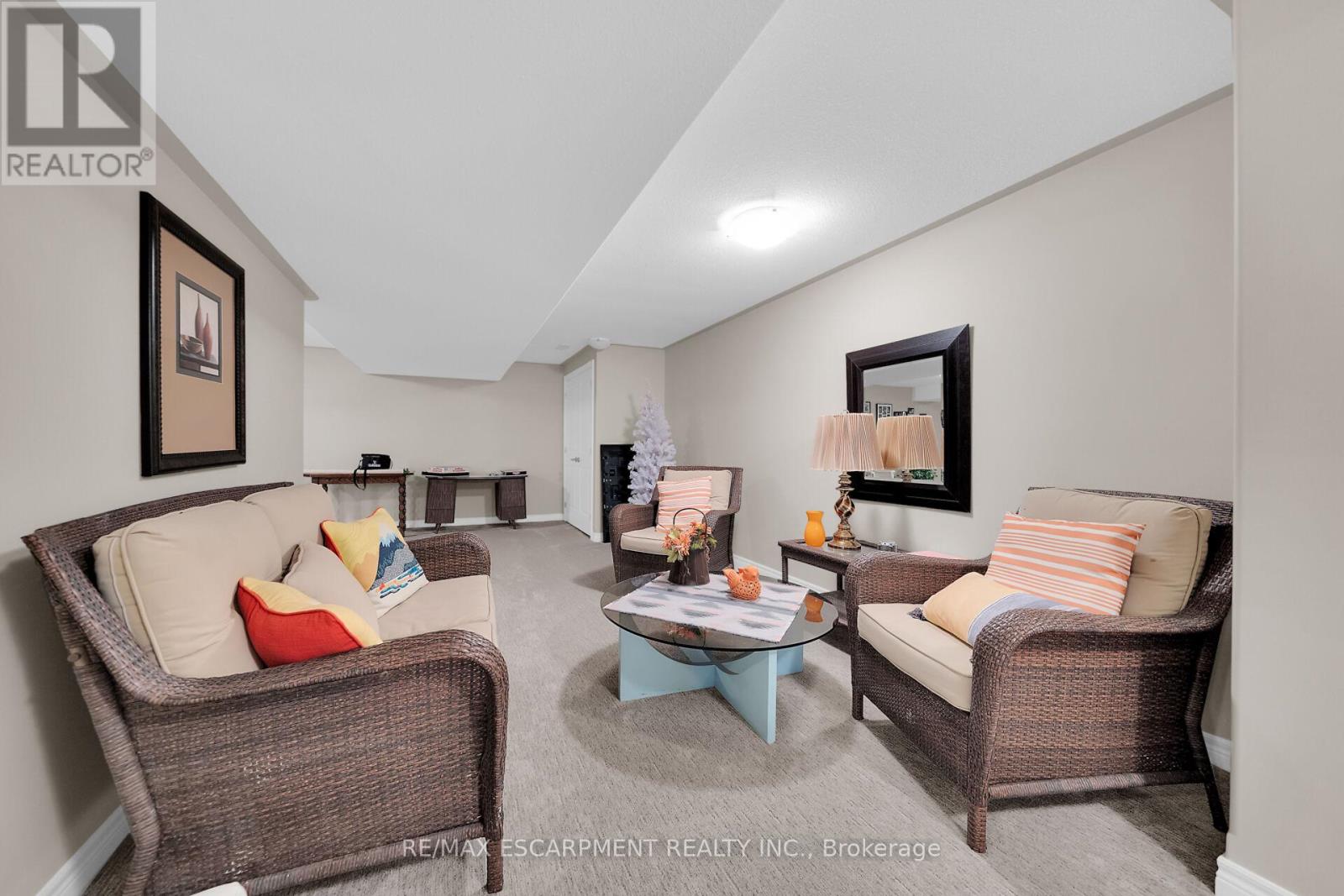 1587 Haldibrook Road, Haldimand, Ontario  N3W 1W6 - Photo 34 - X12069871