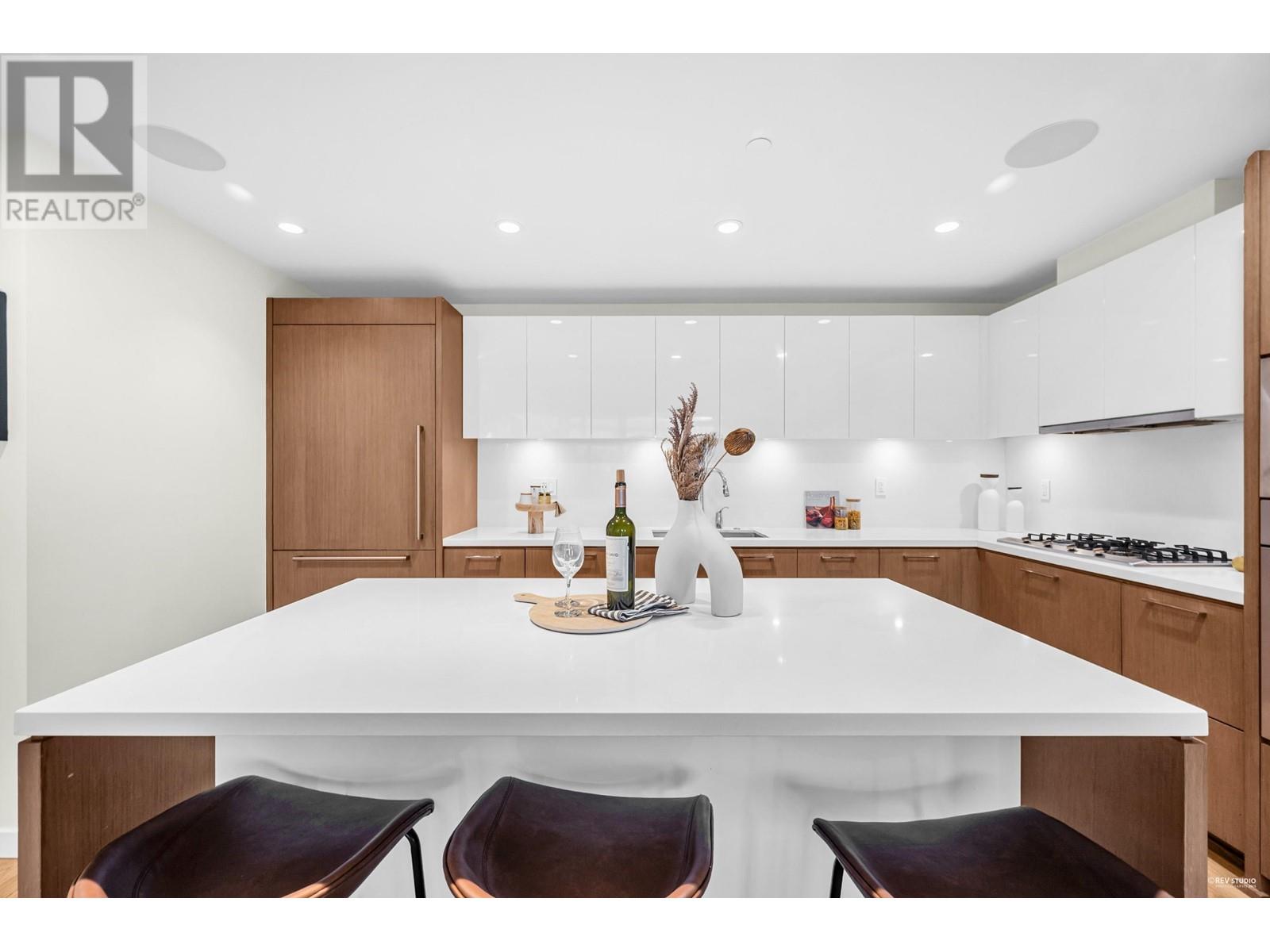 505 768 Arthur Erickson Place, Vancouver, British Columbia  V7T 0B6 - Photo 5 - R2984413
