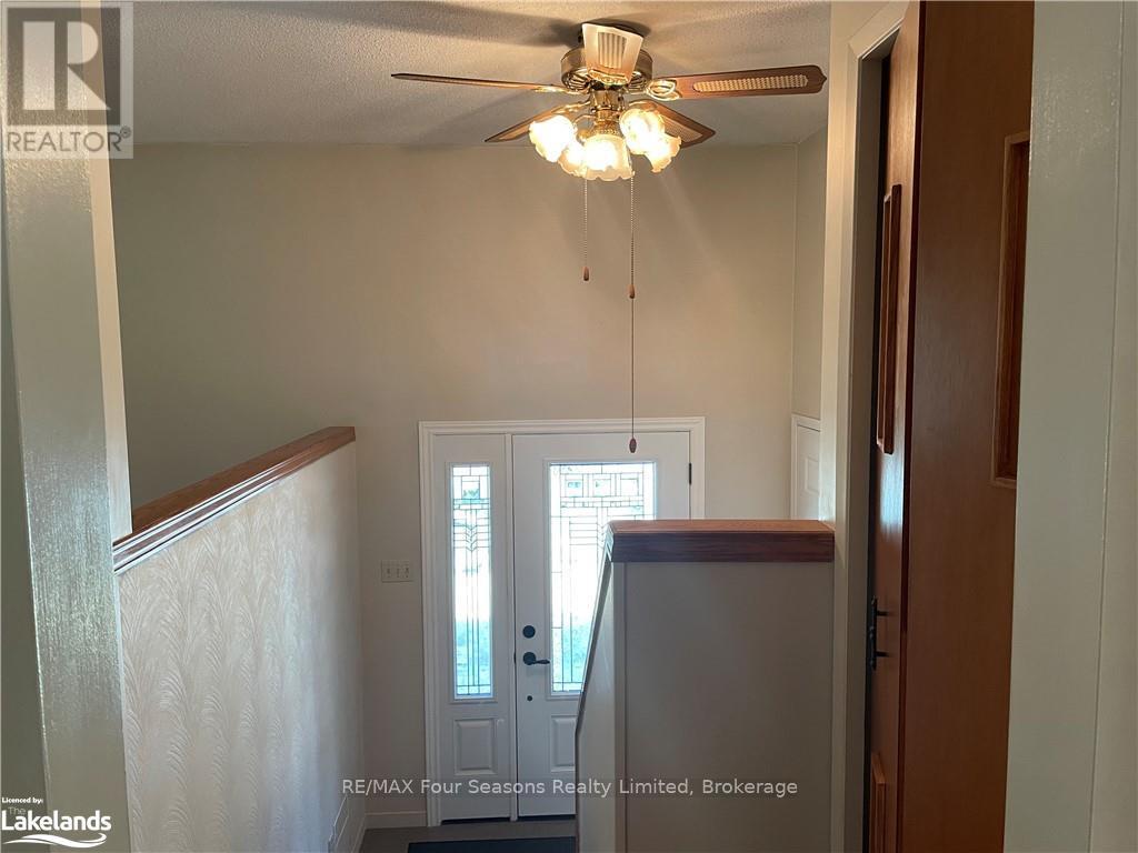 97 Lockhart Road, Collingwood, Ontario  L9Y 4M5 - Photo 13 - S12069967