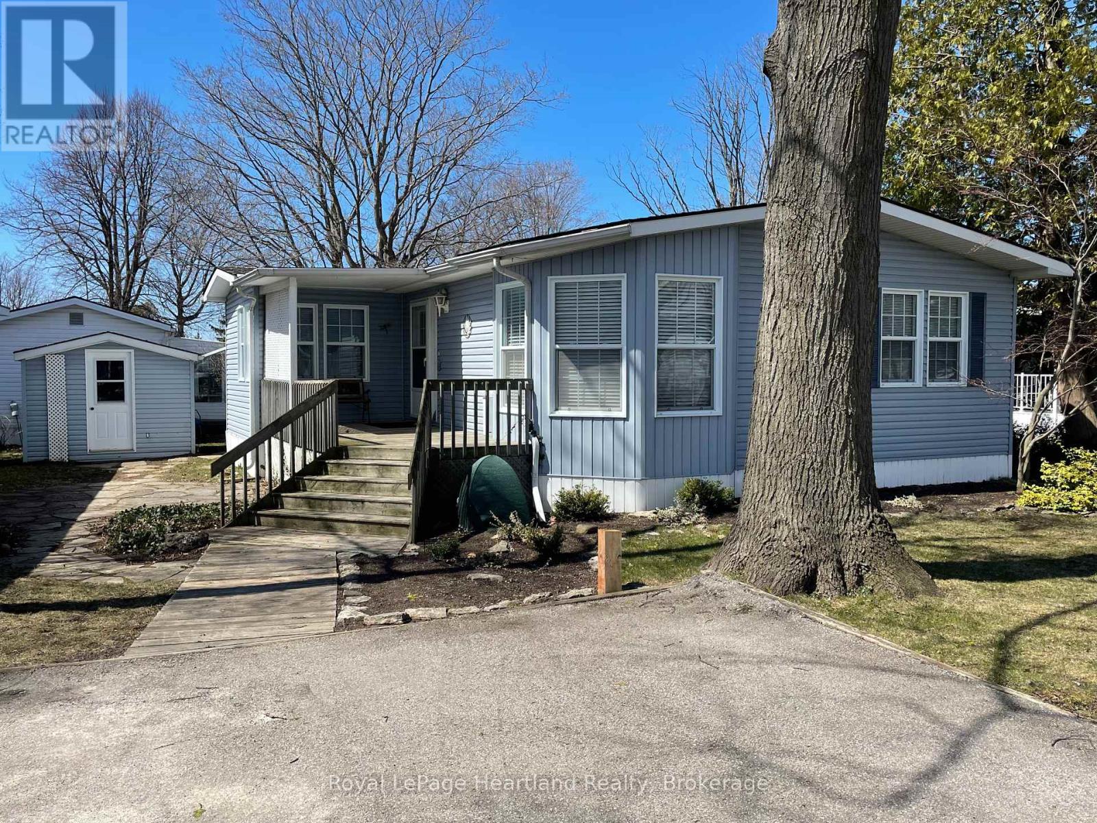 65 Cherokee Lane, Ashfield-Colborne-Wawanosh (Colborne), Ontario  N7A 3Y2 - Photo 1 - X12066535