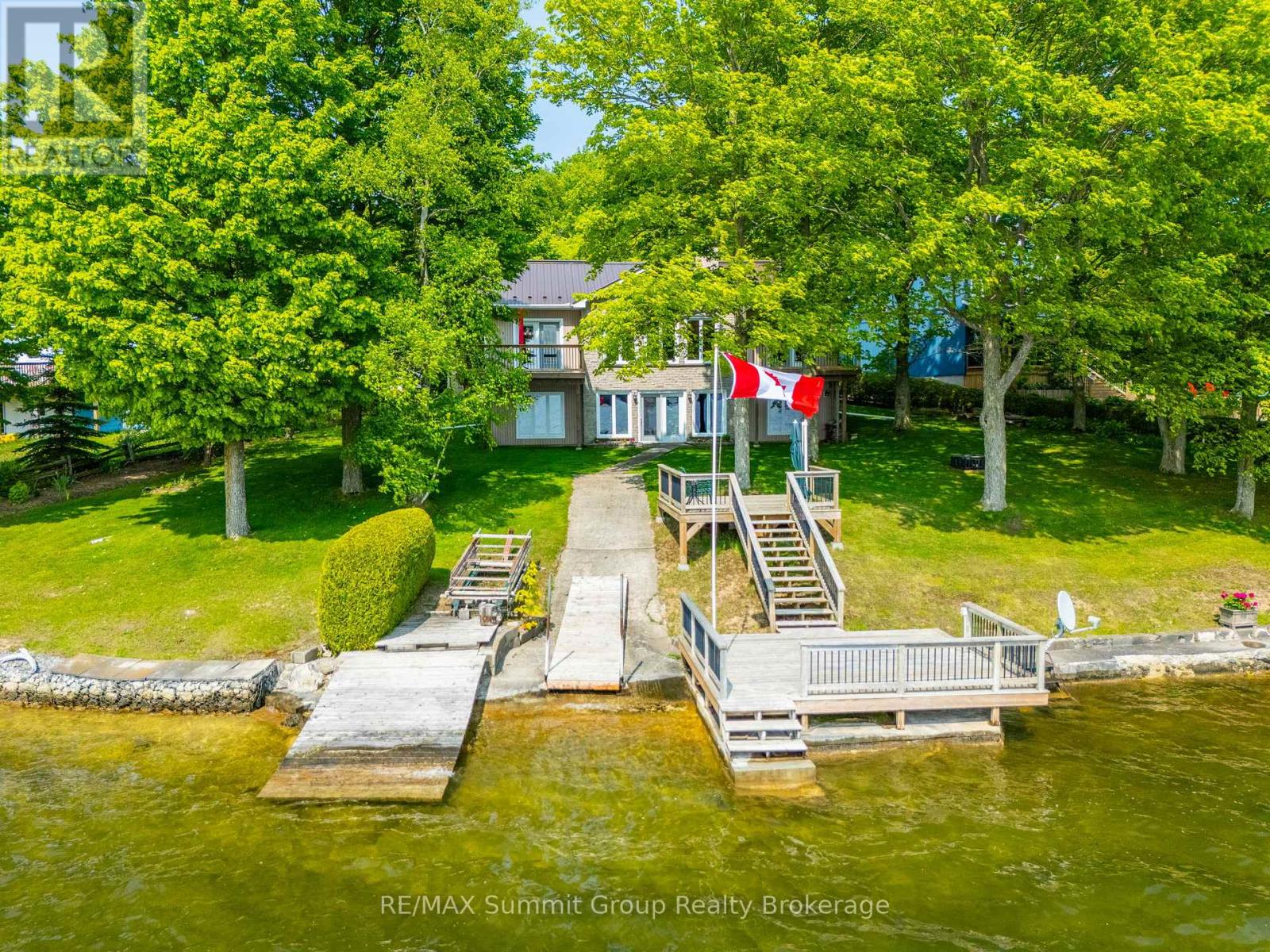 142 LAKESHORE BOULEVARD, grey highlands, Ontario