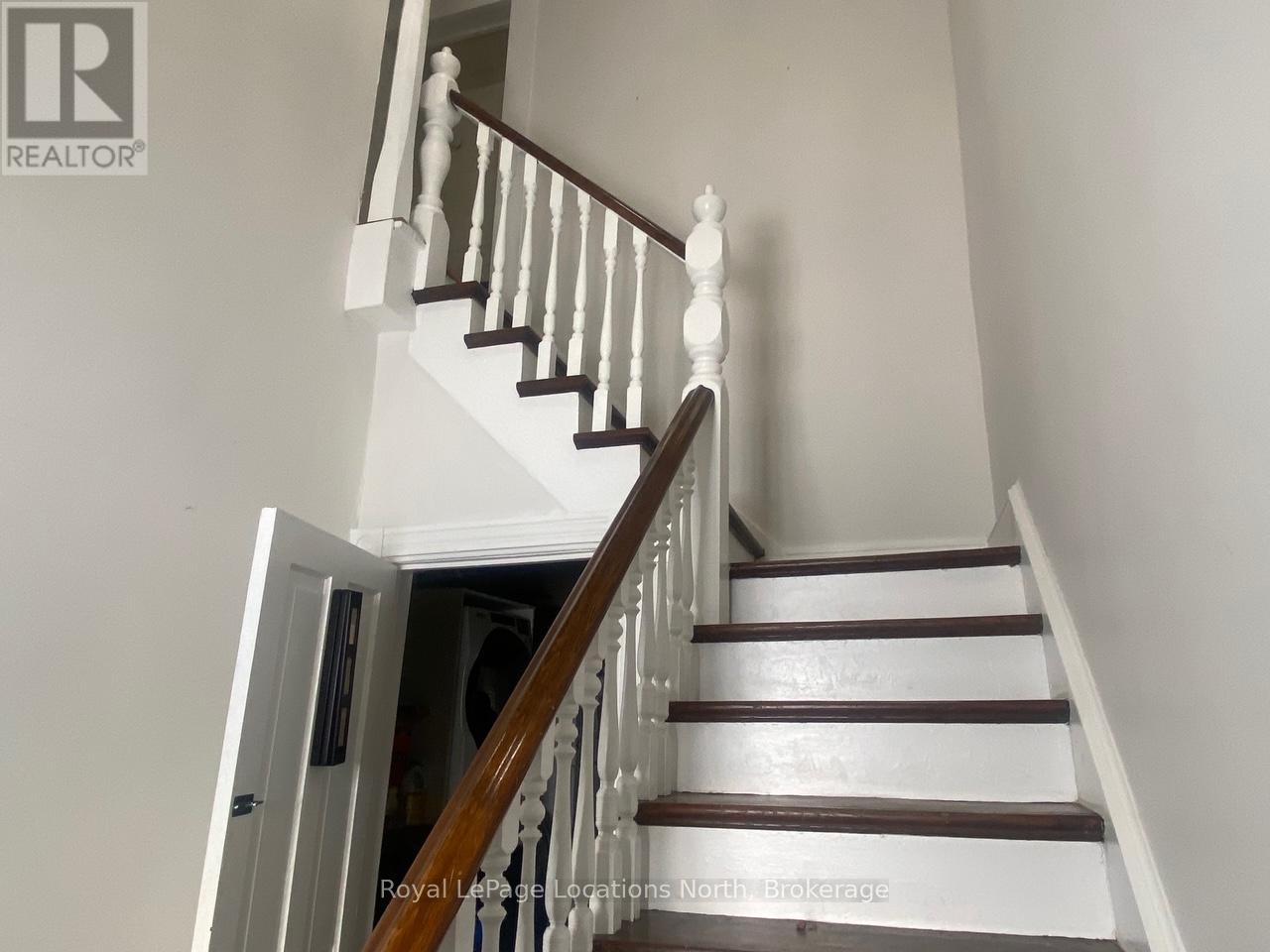 Upper Level - 7344 26 Highway E, Clearview, Ontario  L0M 1S0 - Photo 8 - S11991128