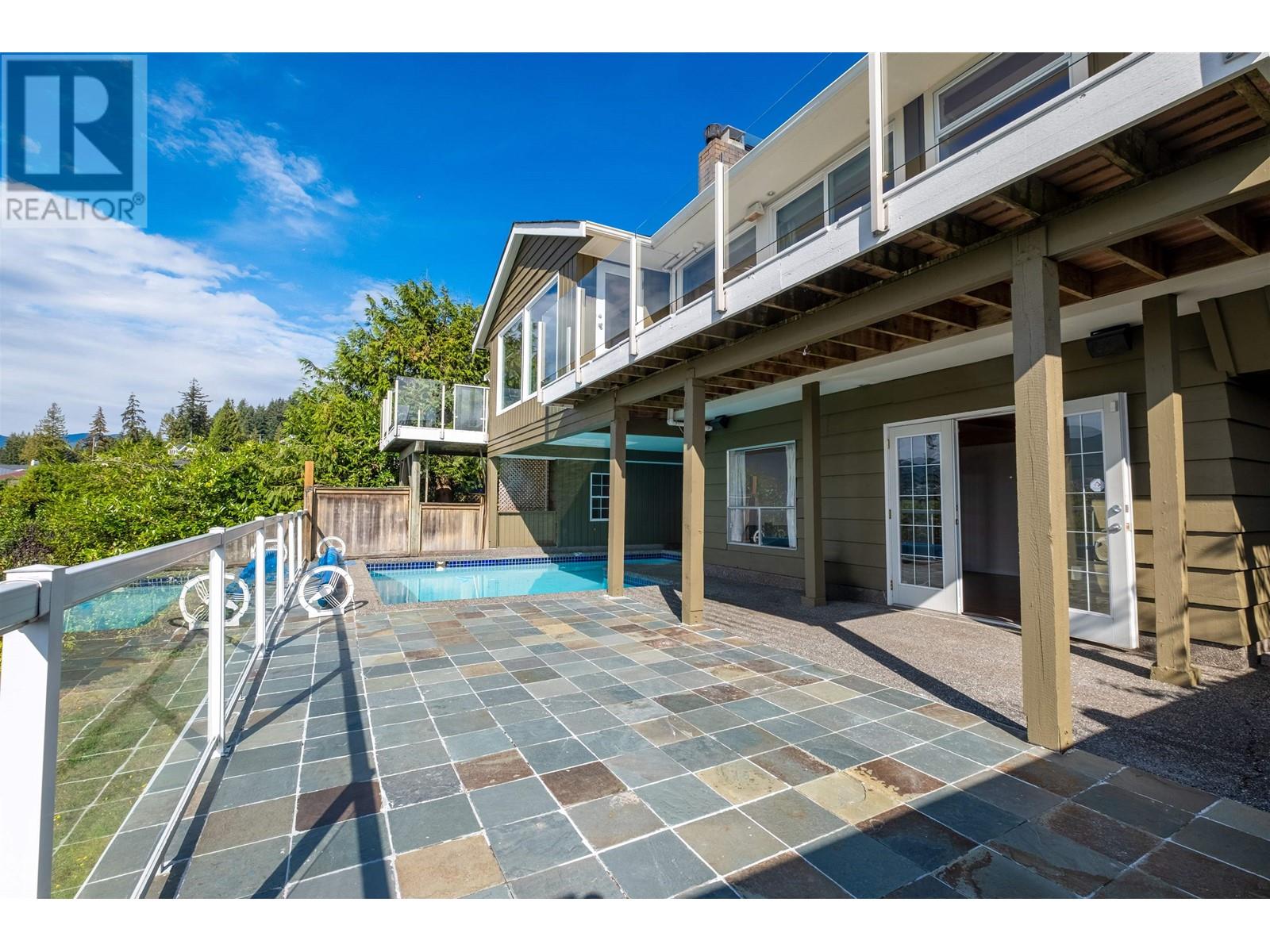 353 Newdale Court, North Vancouver, British Columbia  V7N 3H3 - Photo 34 - R2987625