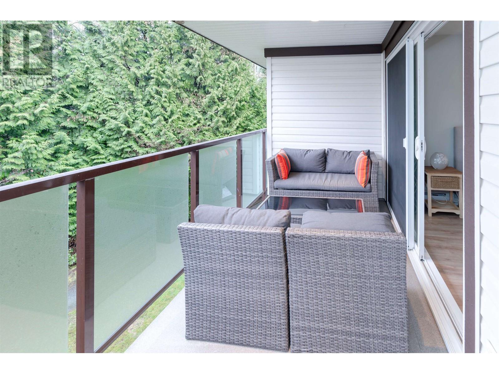 301 7139 18 Avenue, Burnaby, British Columbia  V3N 4Z3 - Photo 18 - R2987753