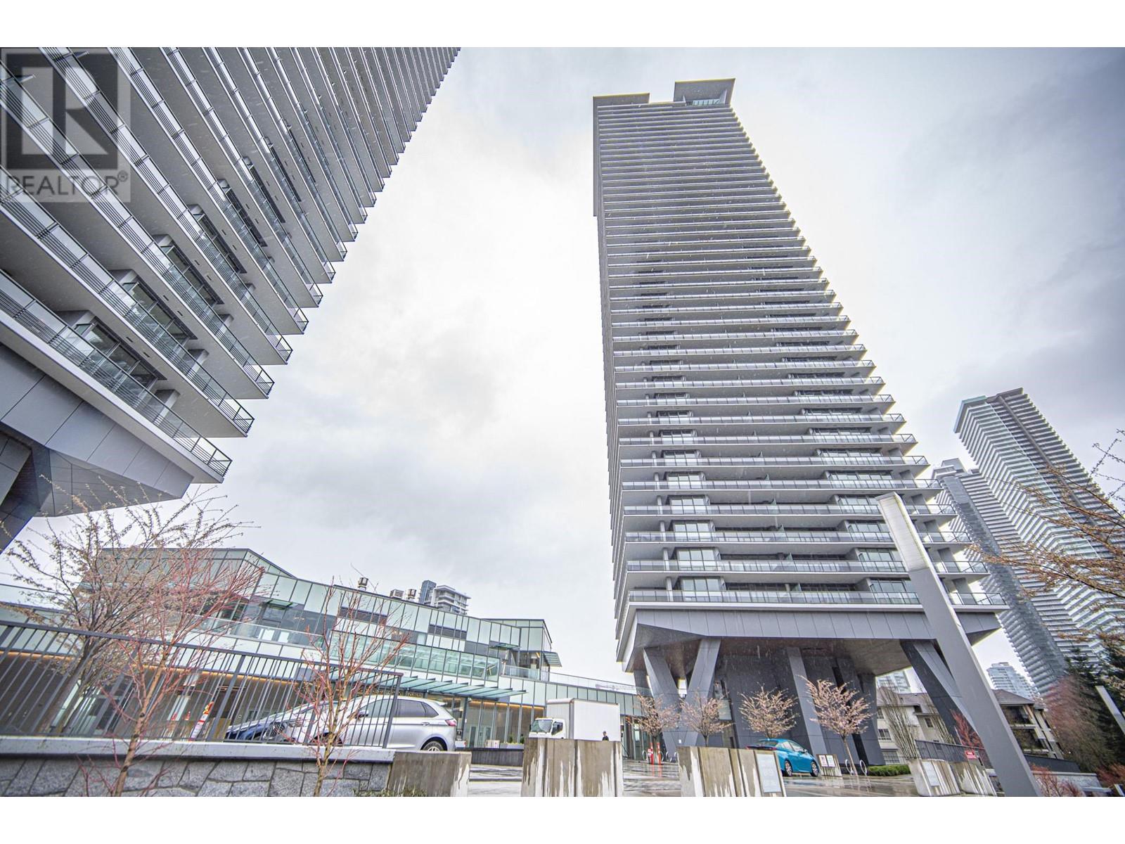 4802 4730 Lougheed Highway, Burnaby, British Columbia  V5C 0M9 - Photo 1 - R2987771