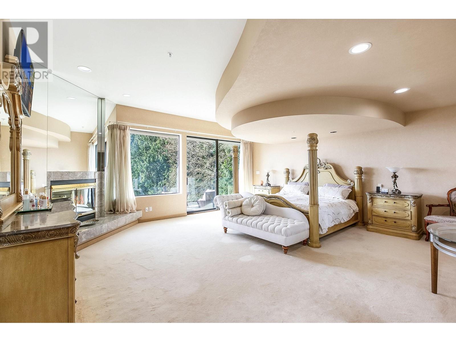 2490 Westhill Court, West Vancouver, British Columbia  V7S 3A5 - Photo 12 - R2987741