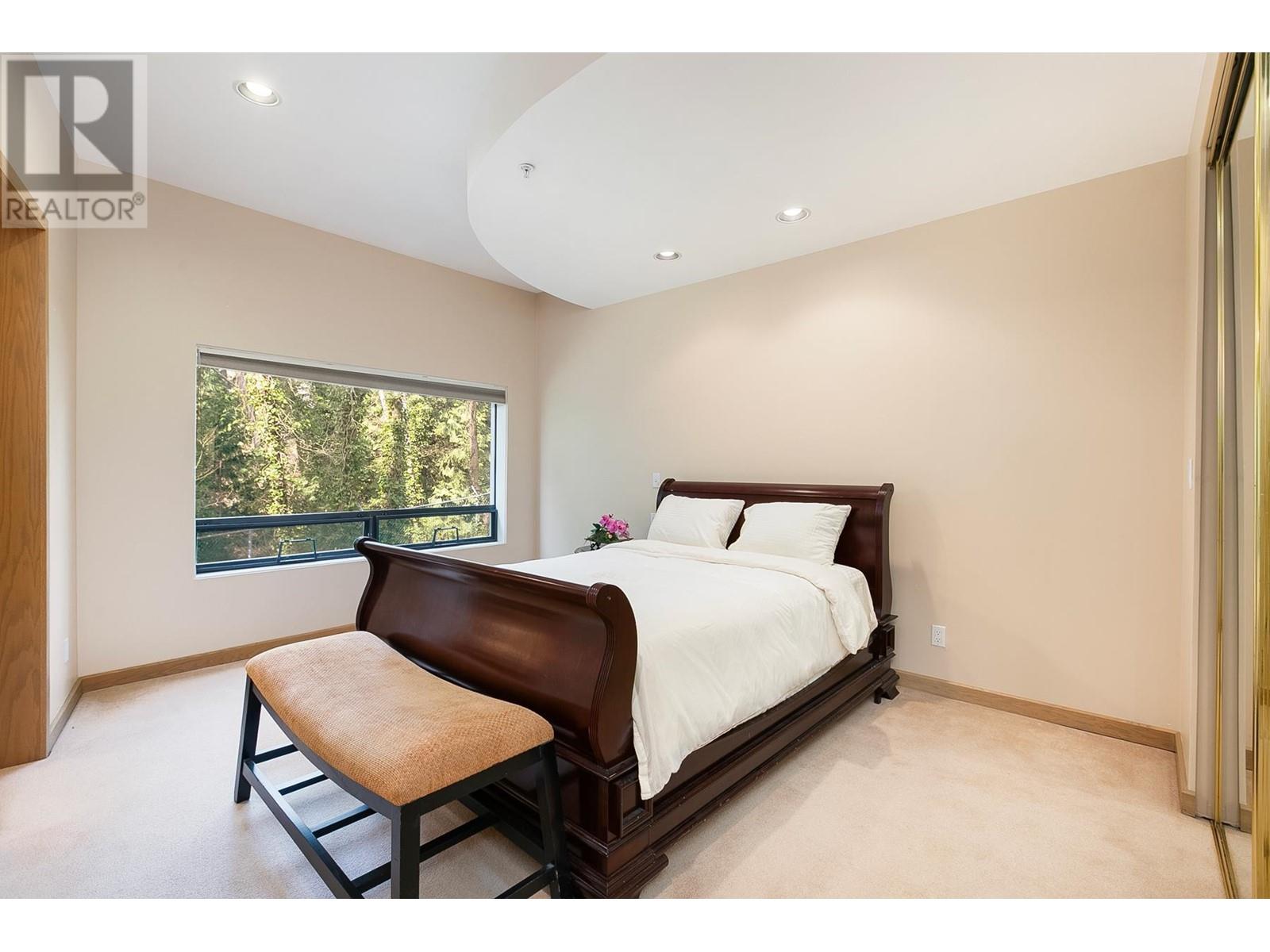 2490 Westhill Court, West Vancouver, British Columbia  V7S 3A5 - Photo 27 - R2987741