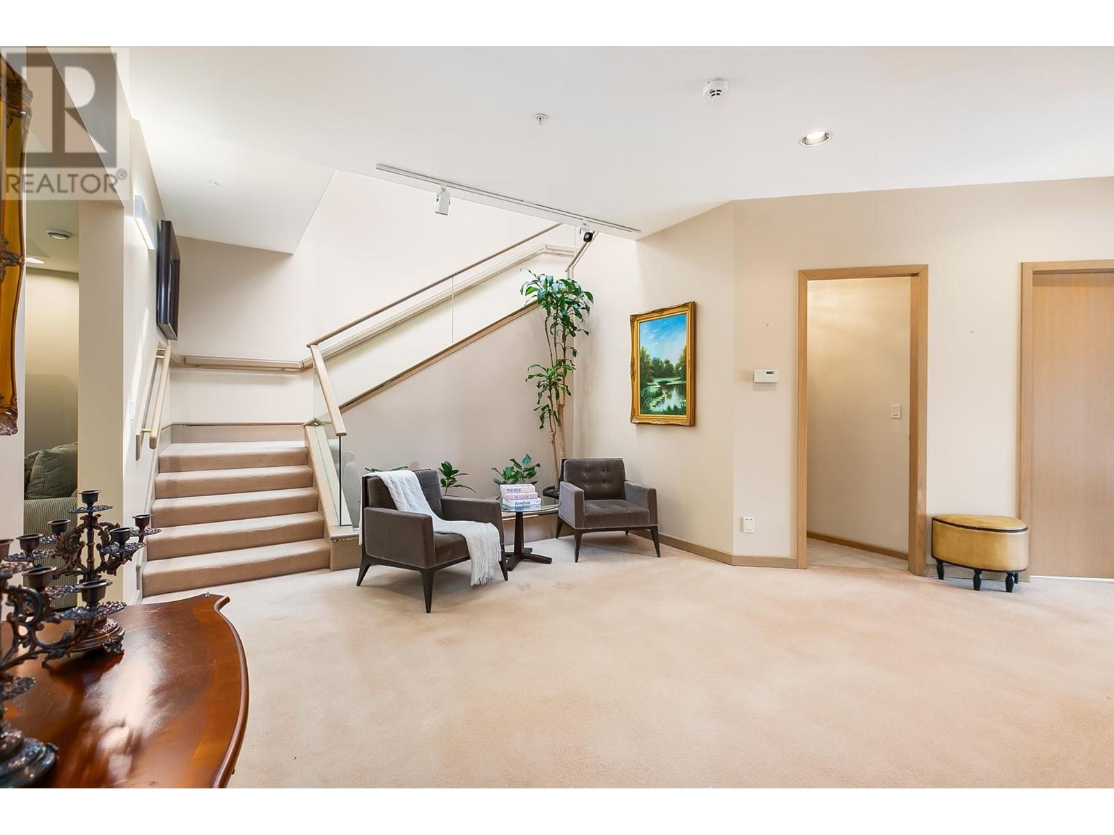 2490 Westhill Court, West Vancouver, British Columbia  V7S 3A5 - Photo 28 - R2987741