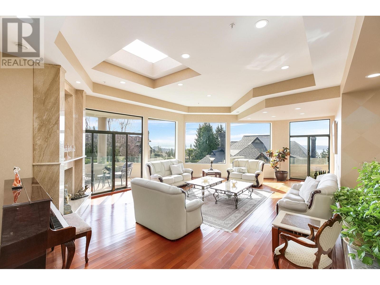 2490 Westhill Court, West Vancouver, British Columbia  V7S 3A5 - Photo 5 - R2987741