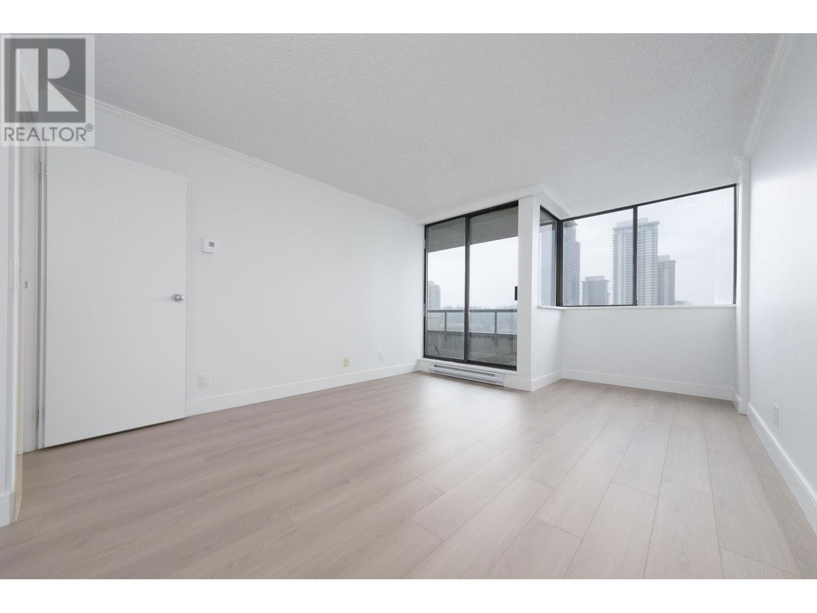 2401 3970 Carrigan Court, Burnaby, British Columbia  V3N 4S5 - Photo 18 - R2983917