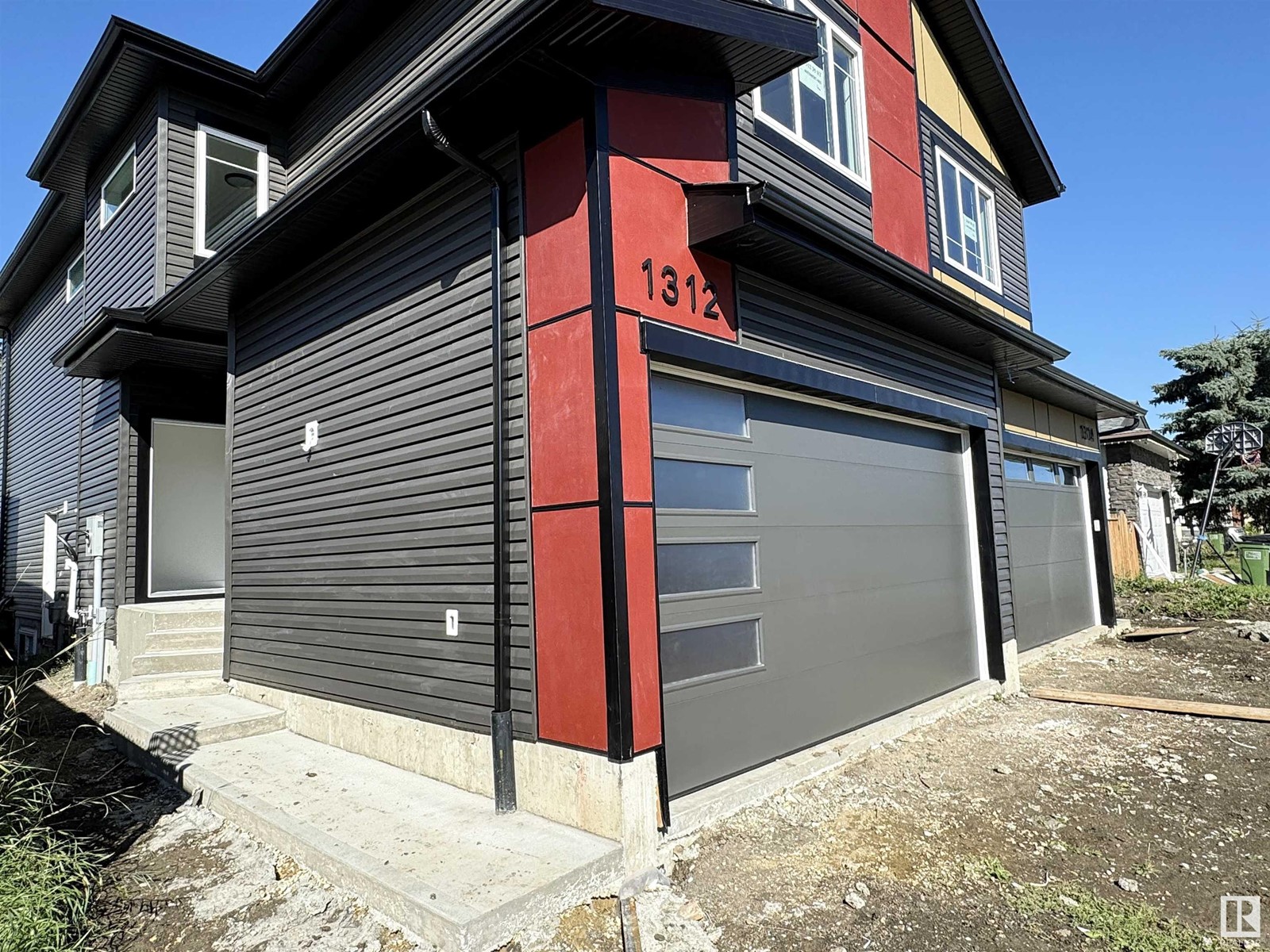 Property at 1312 35 ST NW image 3