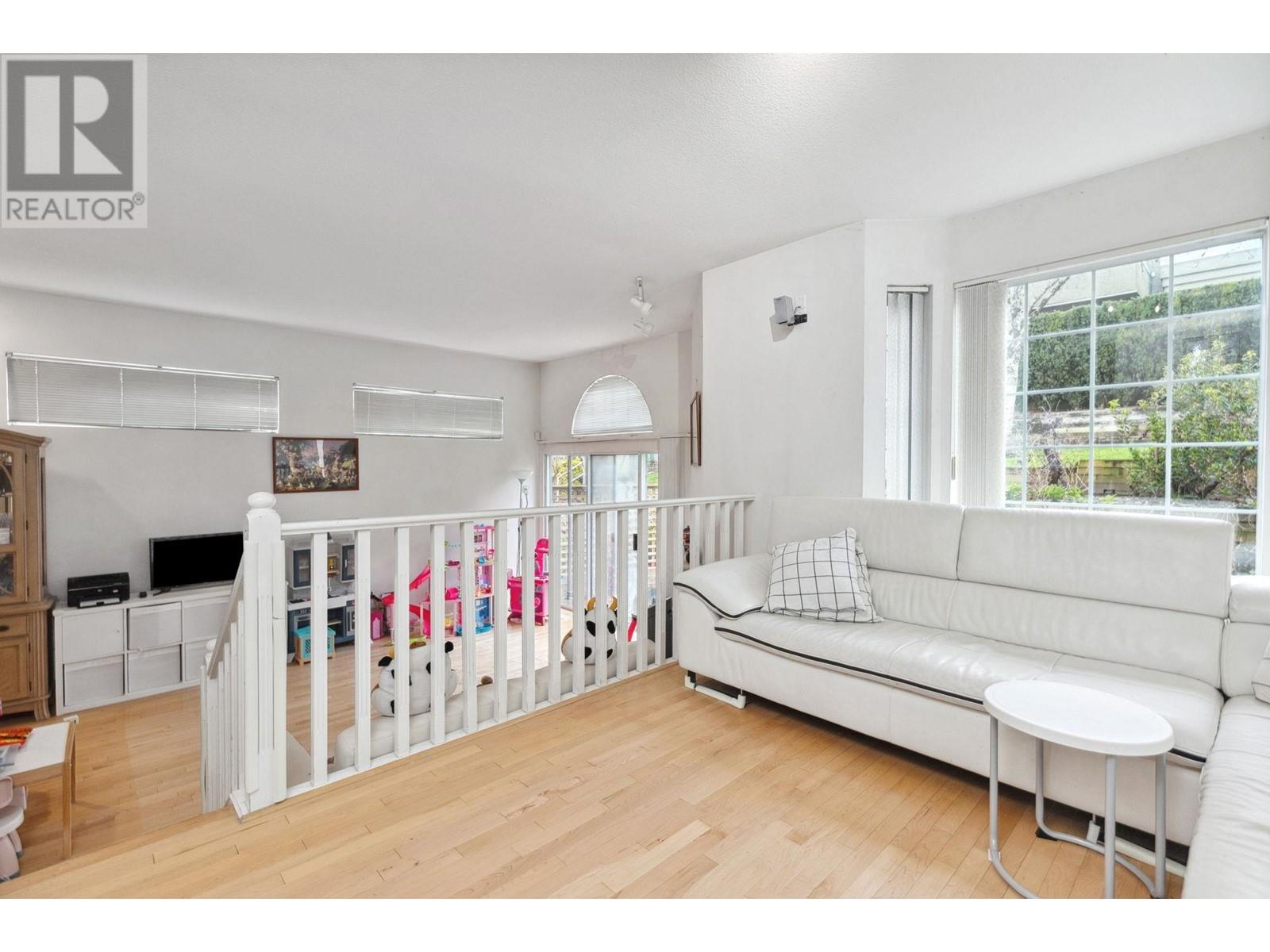 2383 Quayside Court, Vancouver, British Columbia  V5P 4W2 - Photo 6 - R2987537