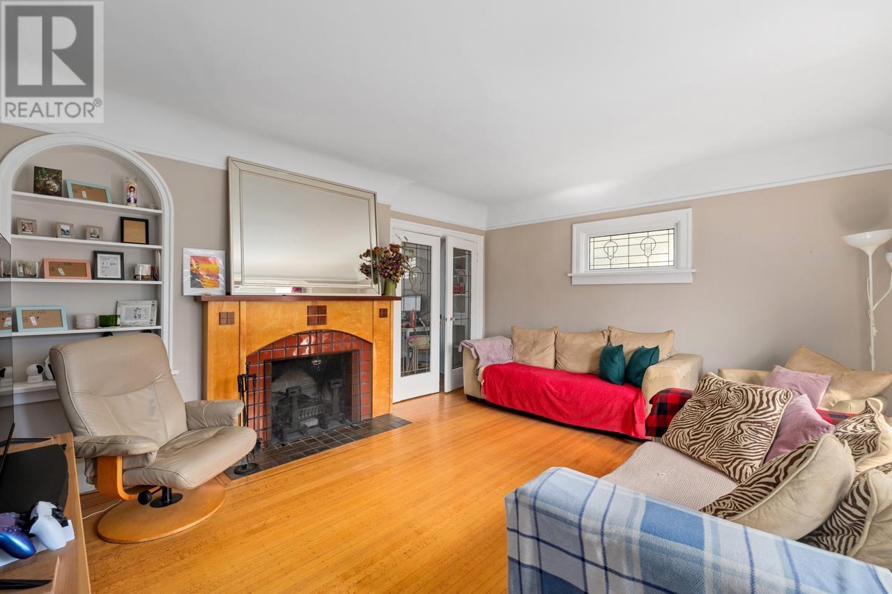 4343 W 14 Avenue, Vancouver, British Columbia  V6R 2X9 - Photo 4 - R2987694