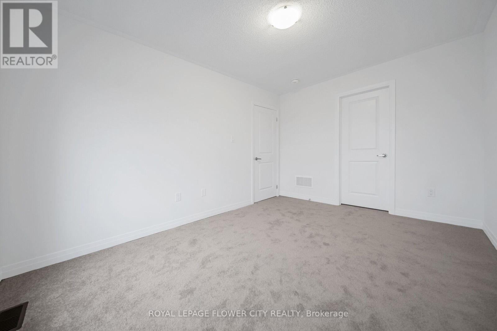 135 Alway Road, Hamilton, Ontario  L0R 1C0 - Photo 11 - X12067418