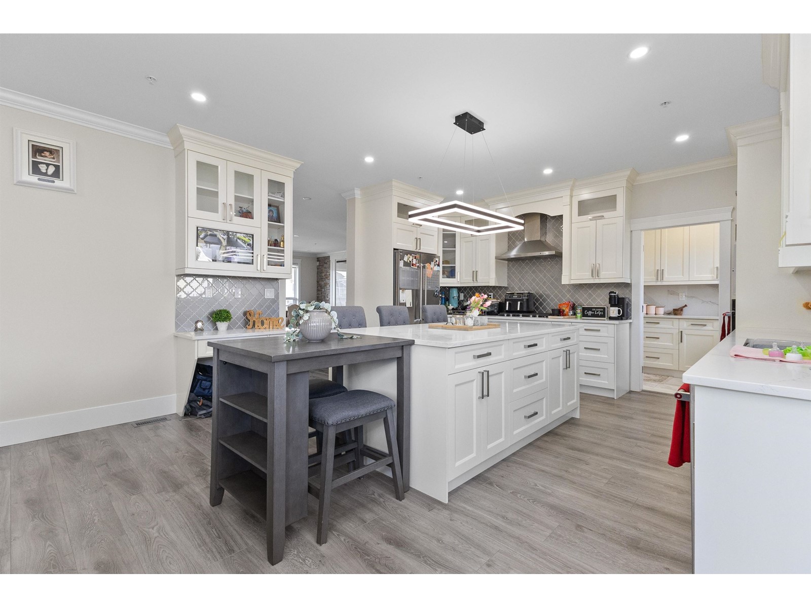 8408 Mctaggart Street, Mission, British Columbia  V2V 6S6 - Photo 13 - R2983031