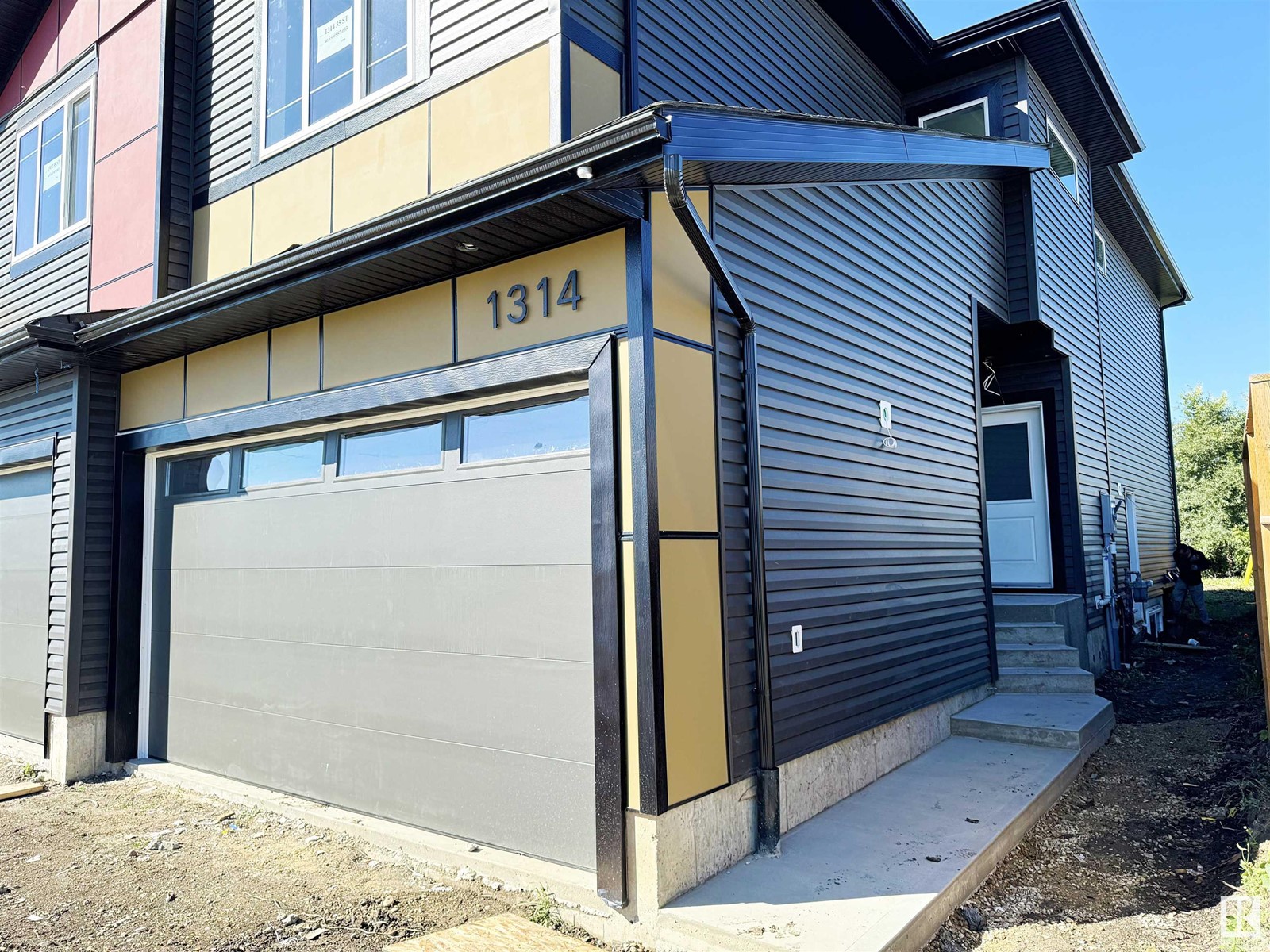 Property at 1314 35 ST NW image 3